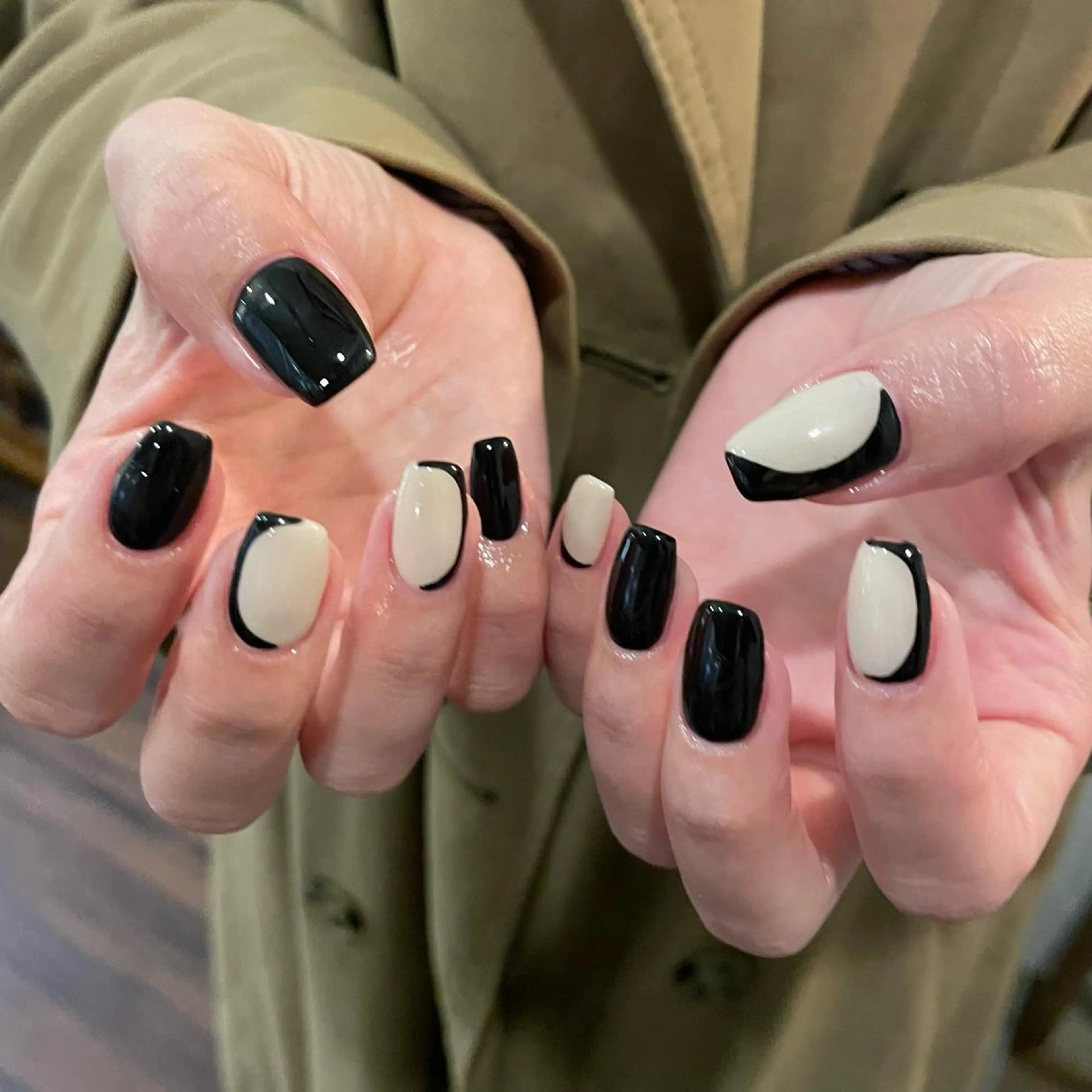 ネイル twoo______ miyuのネイルデザイン