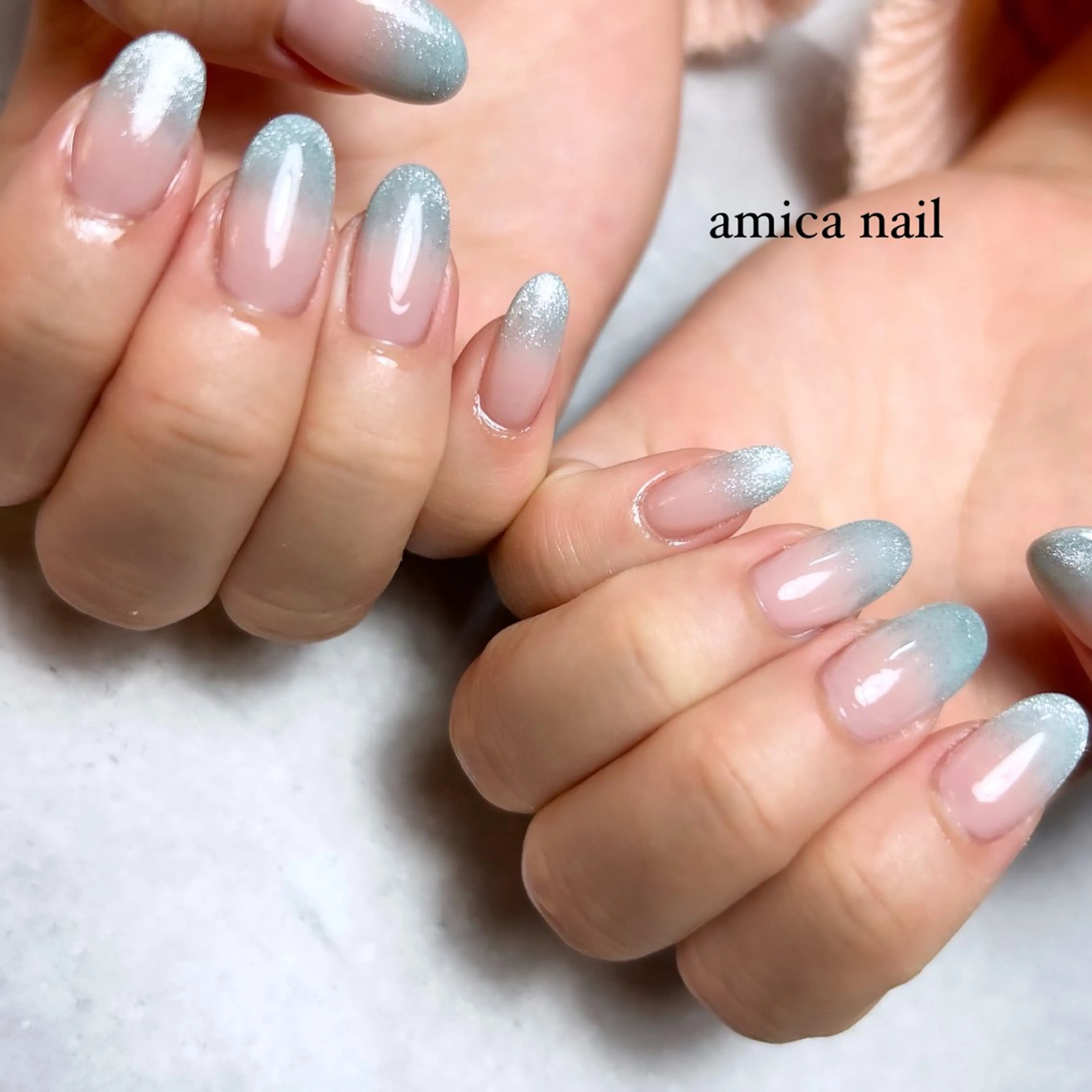 ネイル ブルー グラデーション マグネットネイル ピンク ストーンネイル ハンドネイル _amica nail_のネイルデザイン