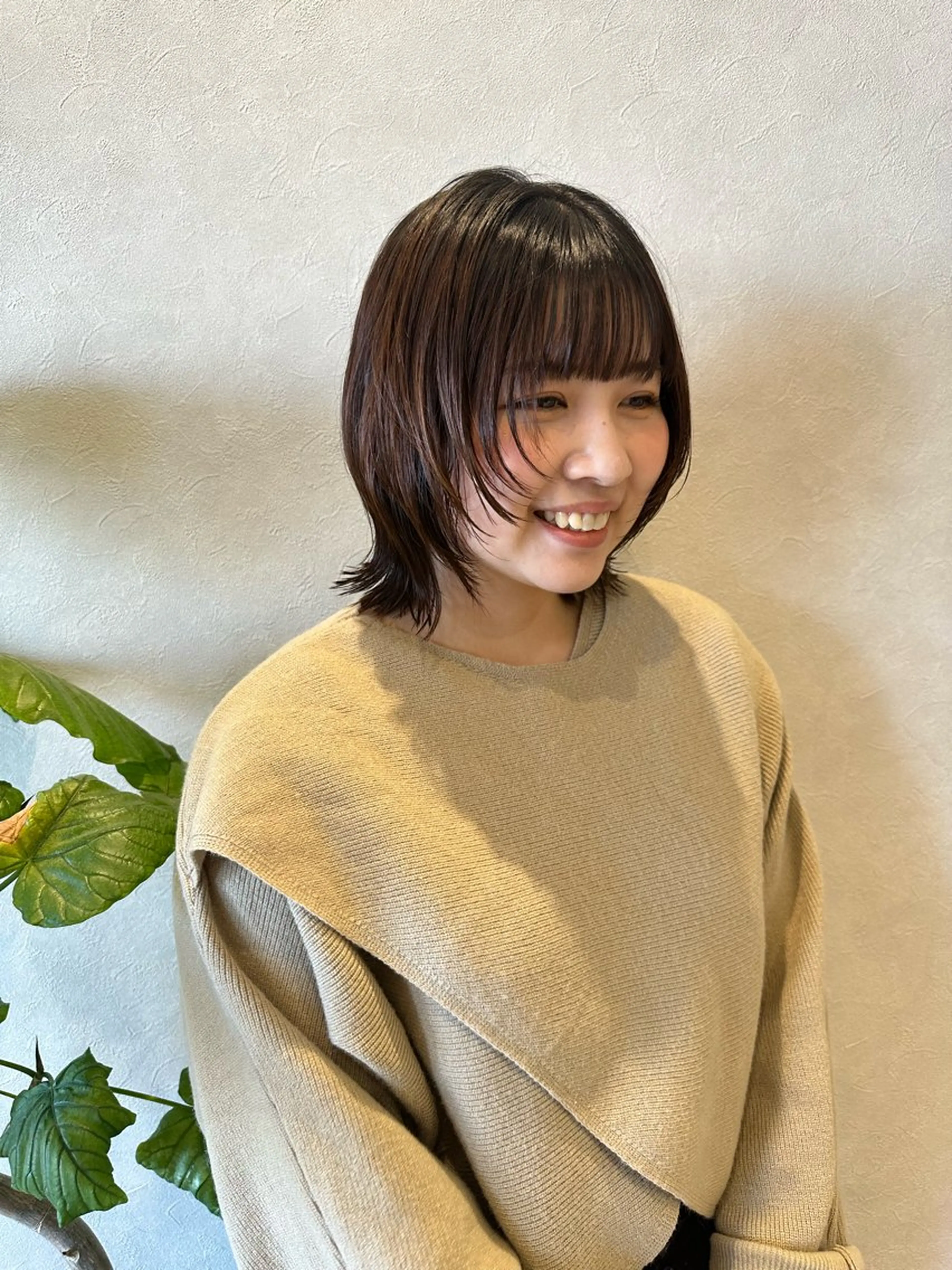 ミディアム 顔周りカット レイヤーカット カット sugiyama noaのヘアスタイル