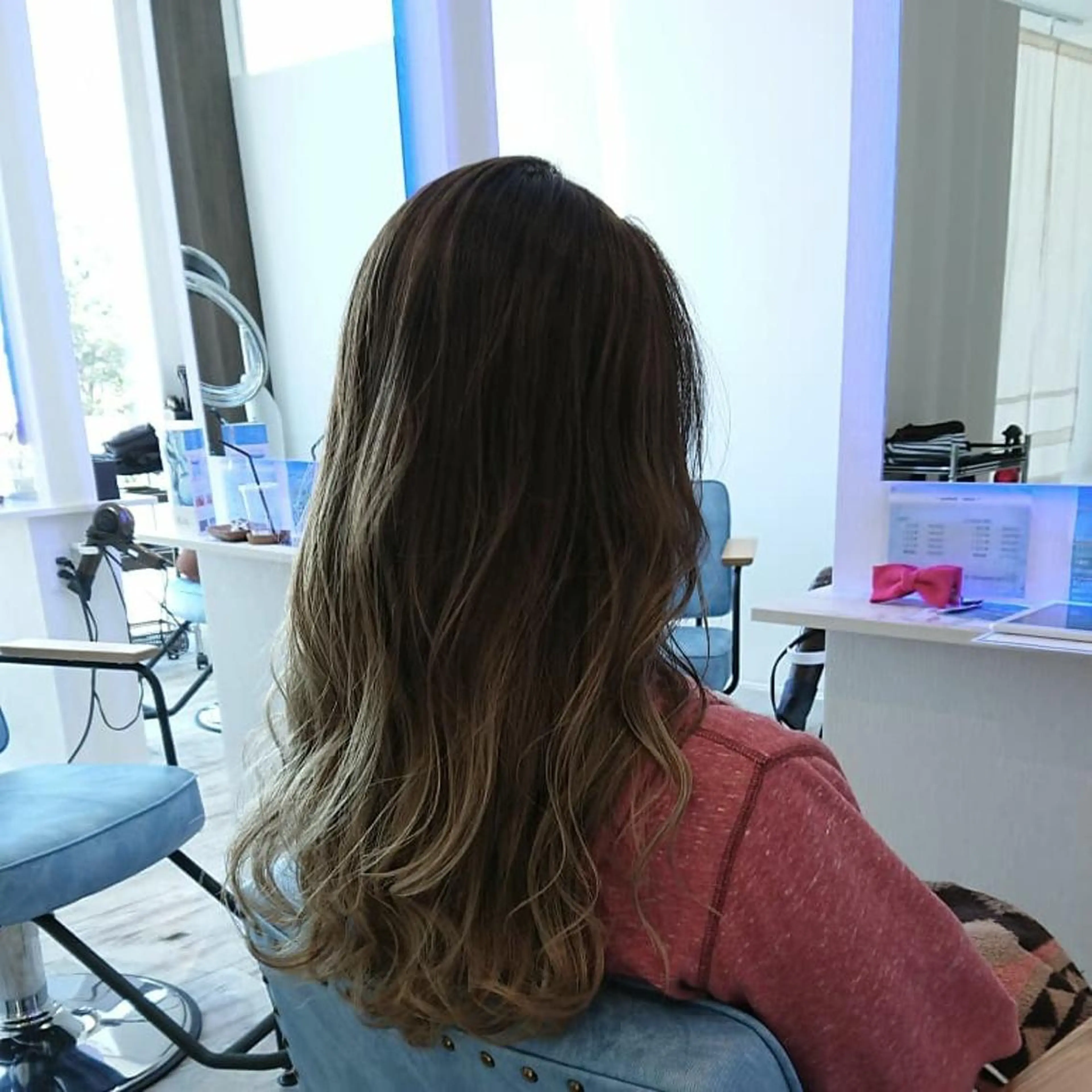 セミロング カラー ヘアアレンジ 小林 伸行のヘアスタイル