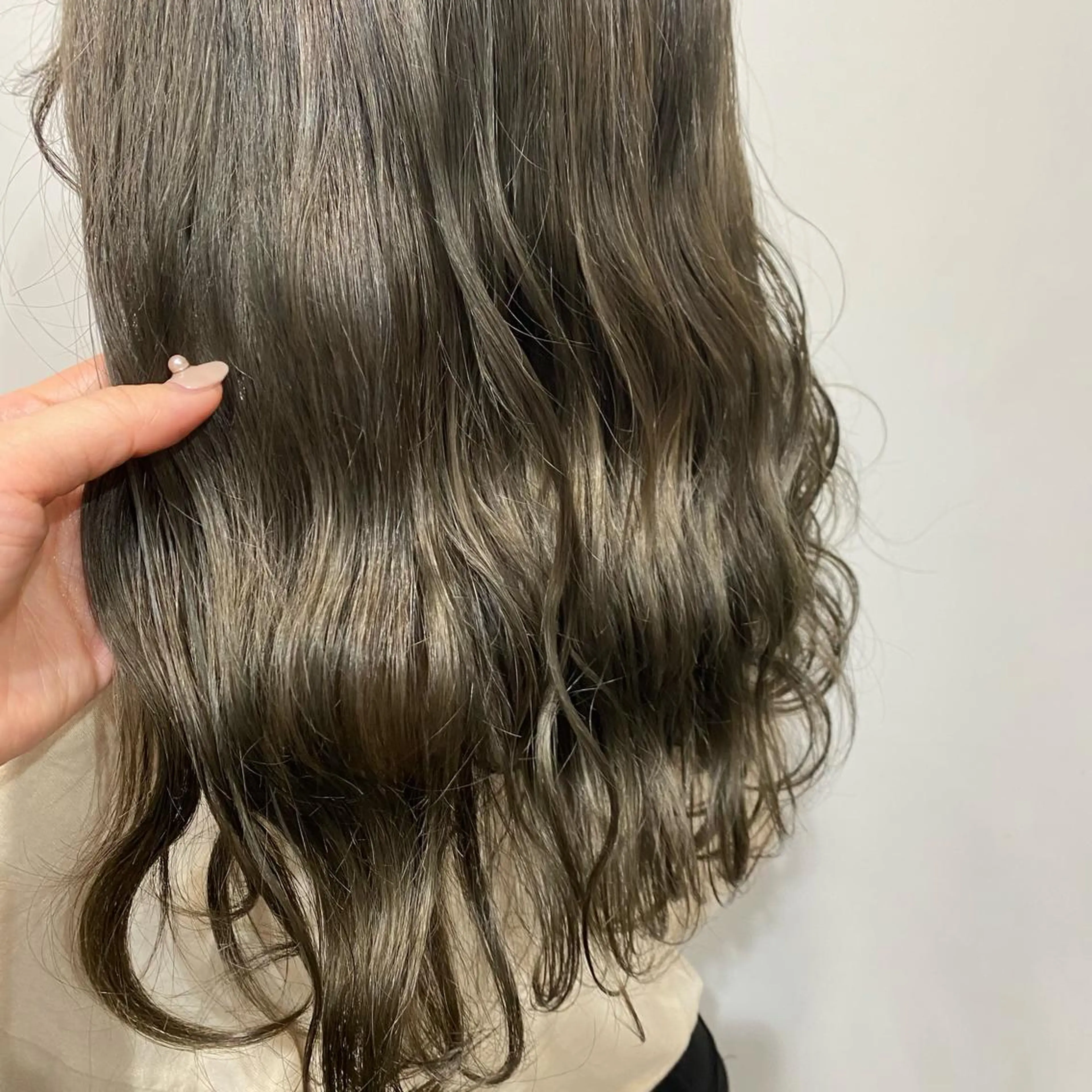 ロング カラー 髪質改善サロン🫧 戎谷栞菜のヘアスタイル