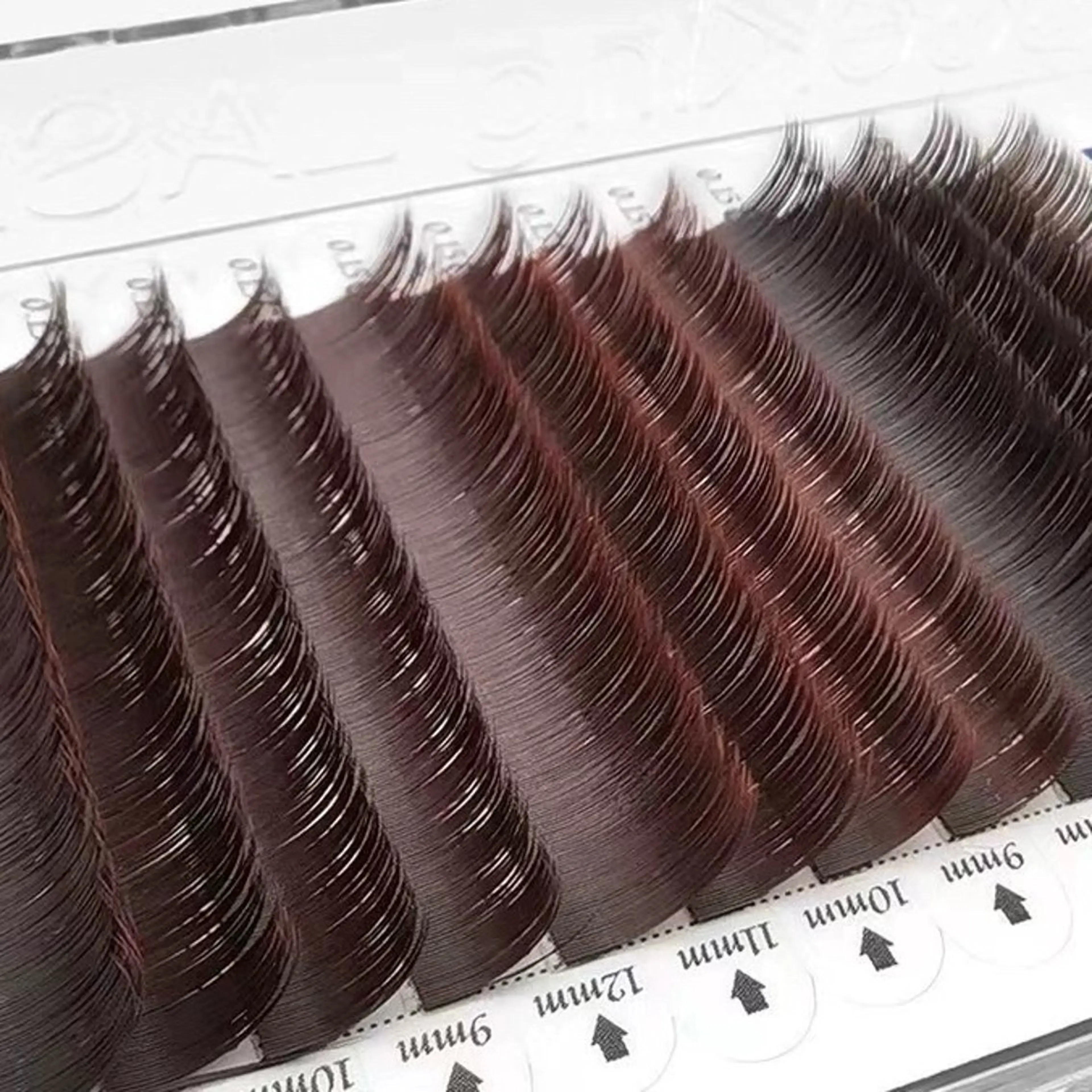 マツエク・マツパ 束感まつ毛 カラーマツエク フラットラッシュ パリジェンヌラッシュリフト まつげパーマ H eraのマツエク・マツパデザイン