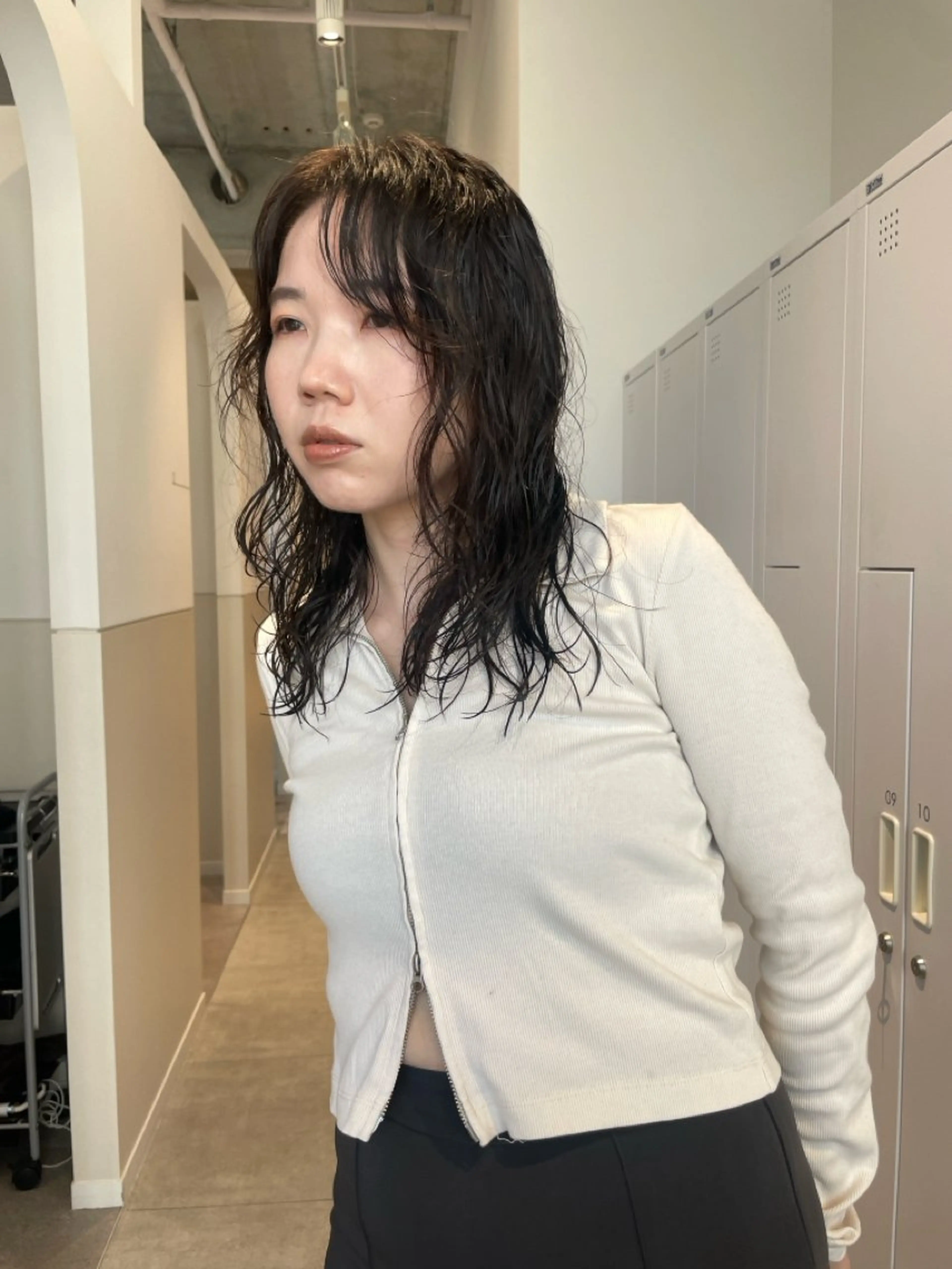 ミディアム パーマ 抜け感ボブ×パーマ ｜kazaneのヘアスタイル