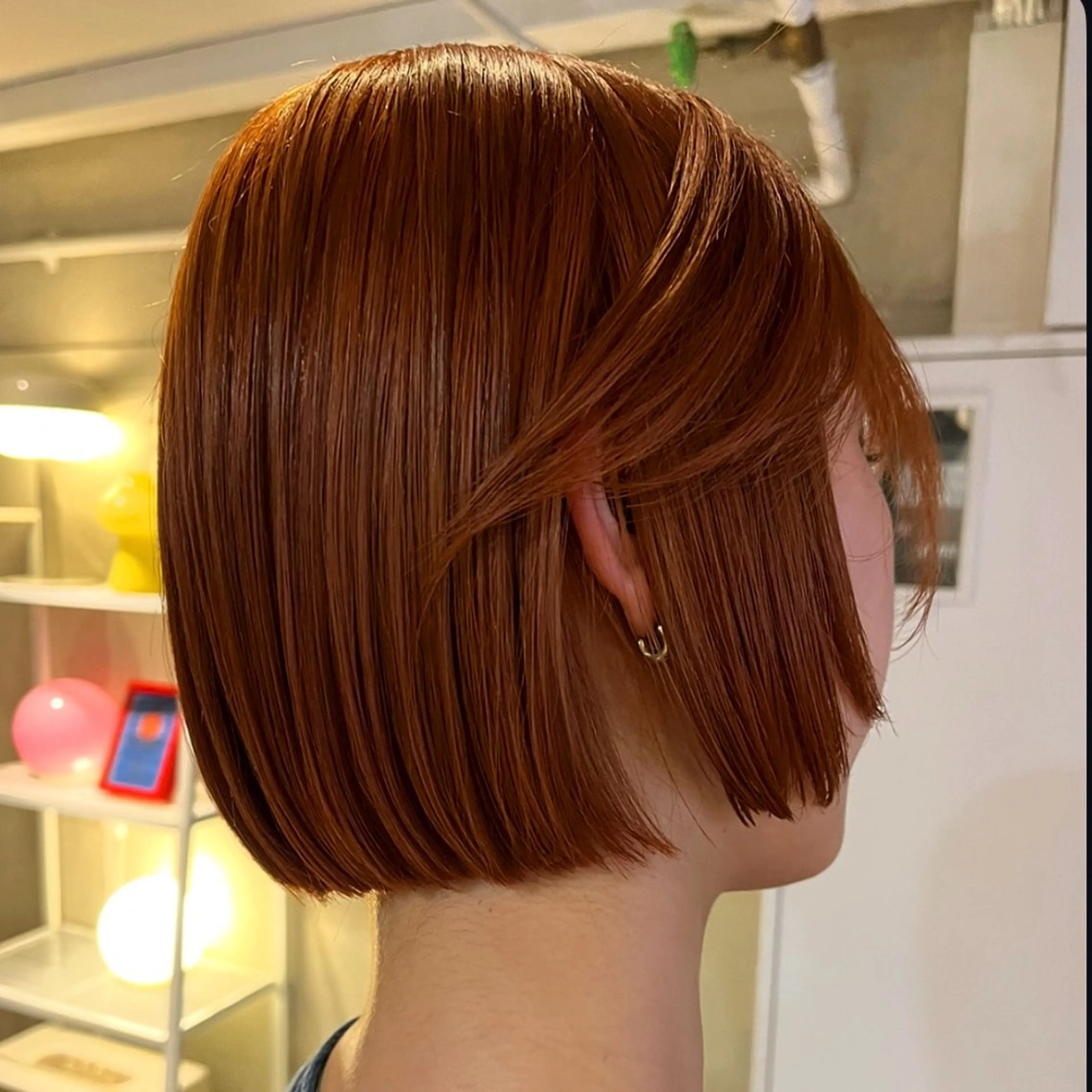 ショート ボブハイトーン🦖 デザインMAMIのヘアスタイル