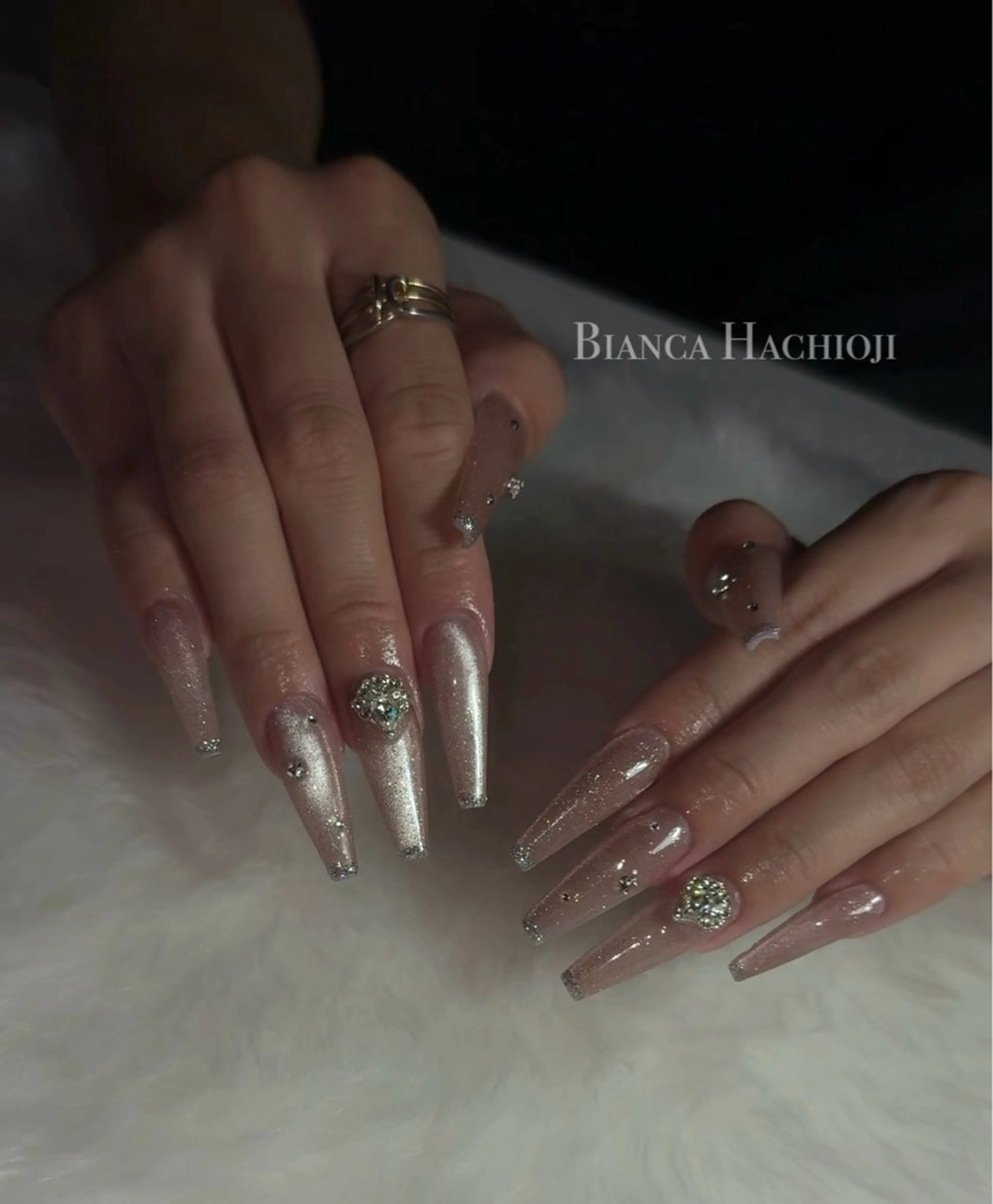 Handスカルプ 持ち込みデザイン🌹オフあり[パラジェル登録サロン/八王子]の写真