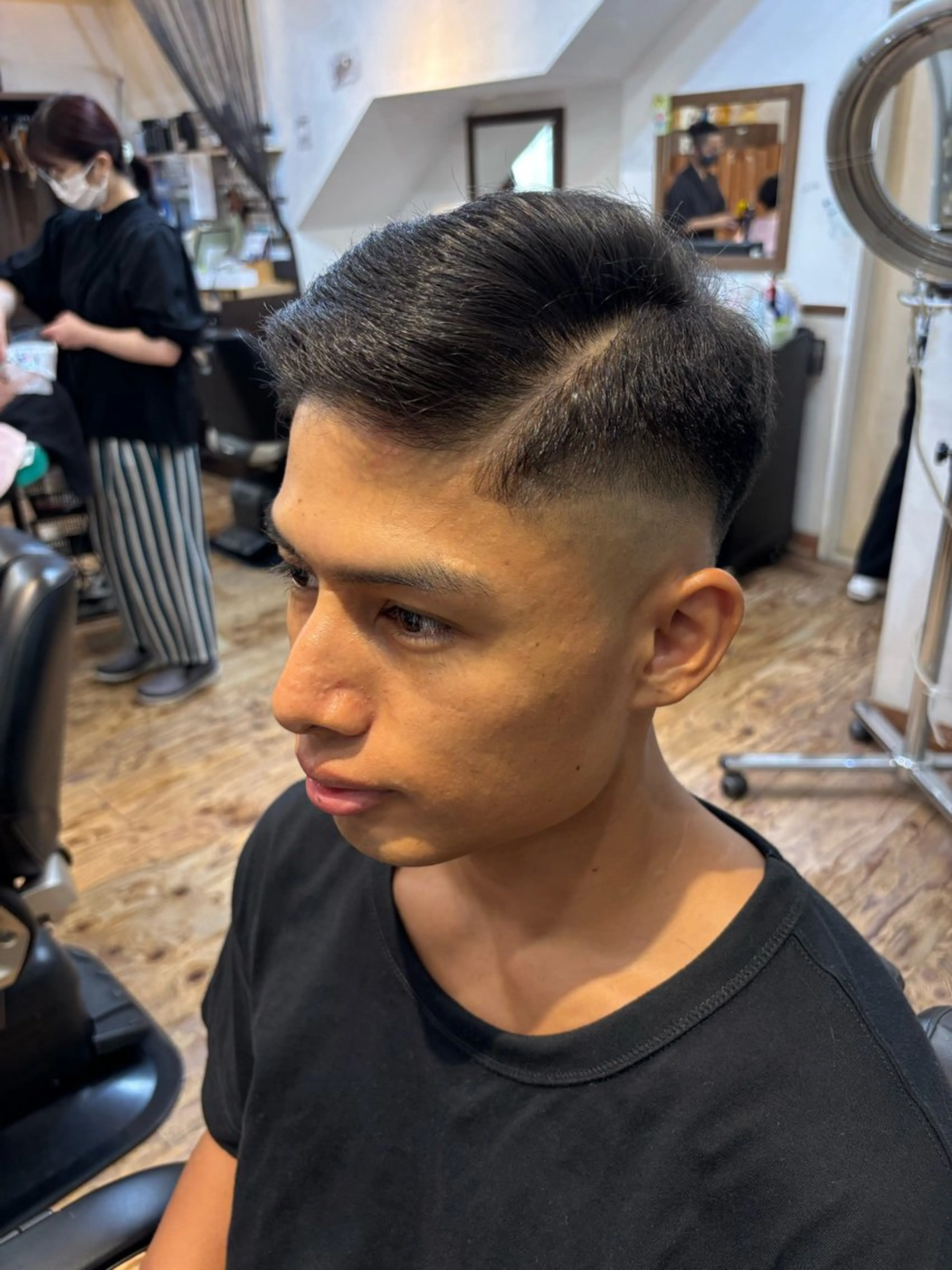 ショート メンズ フェードカット スキンフェード フィールドヘアー所属・メンズ/フェード オヌマのヘアスタイル