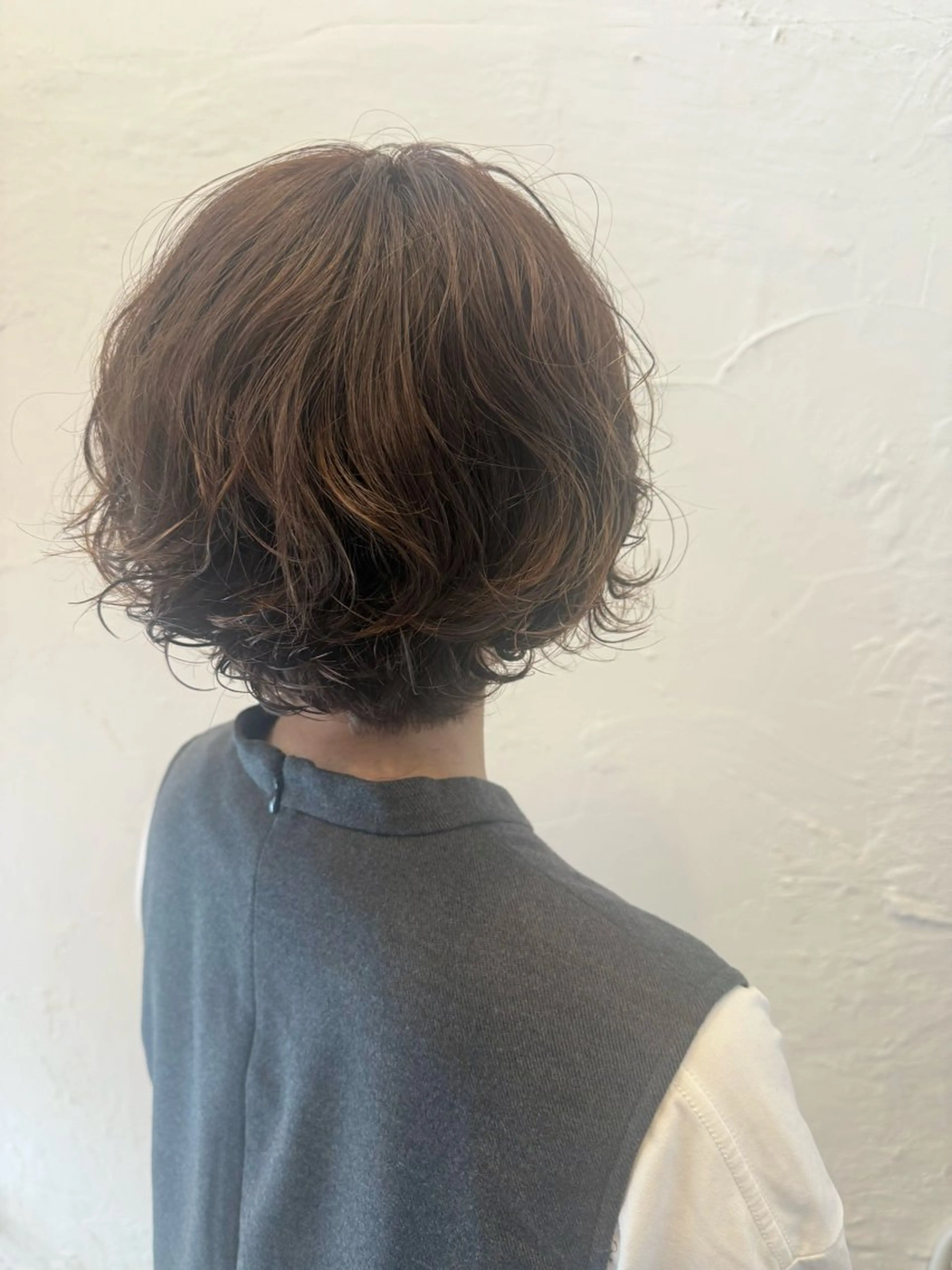 ショート ボブ HALB所属・大園 晃のヘアスタイル