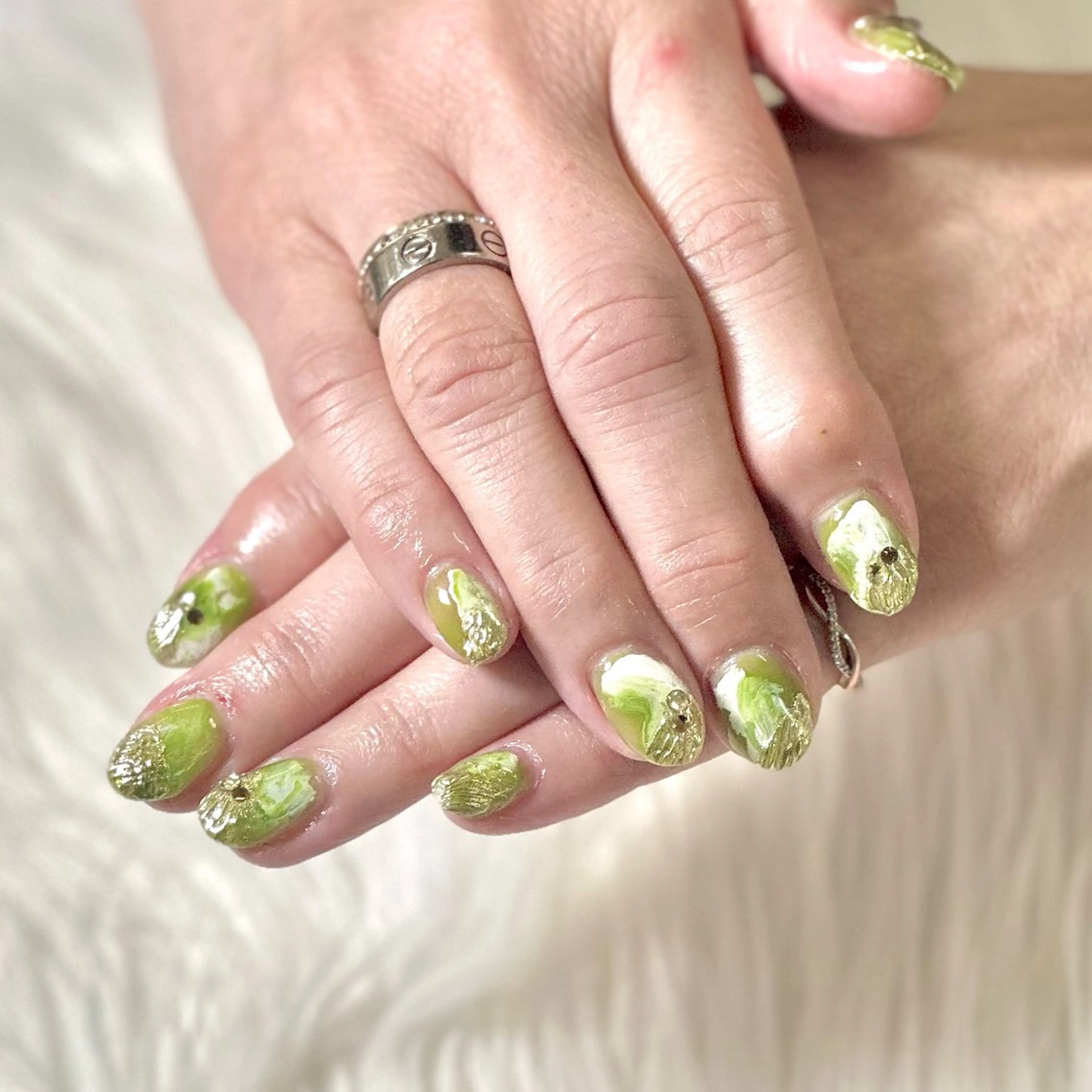 ネイル アートネイル ミラーネイル ニュアンスネイル ハンドネイル Heartnail Hino Reinaのネイルデザイン