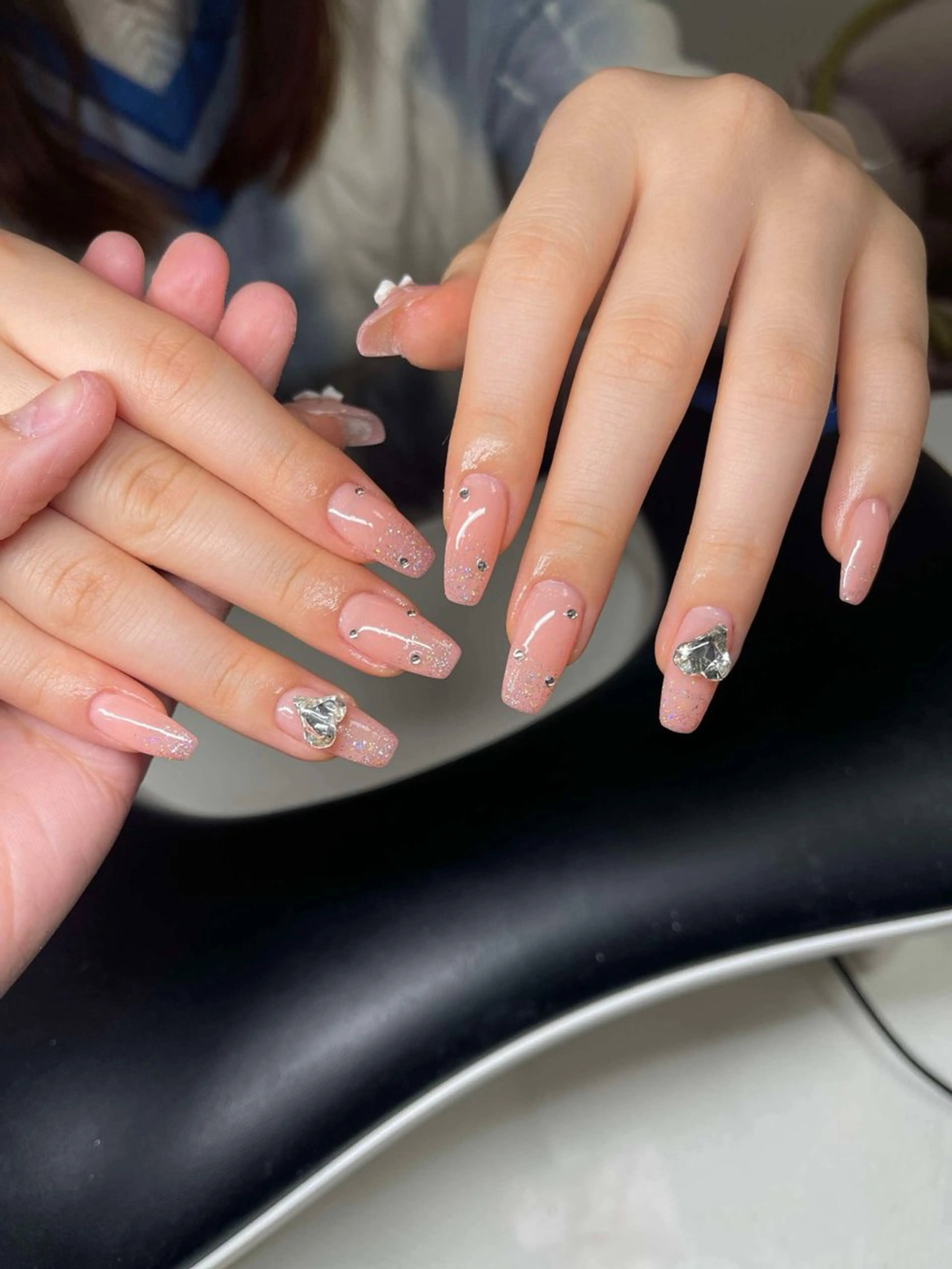 ネイル オーロラネイル チークネイル 長さ出し フットネイル フレンチネイル Lee Nails チップ長さだし専門店のネイルデザイン
