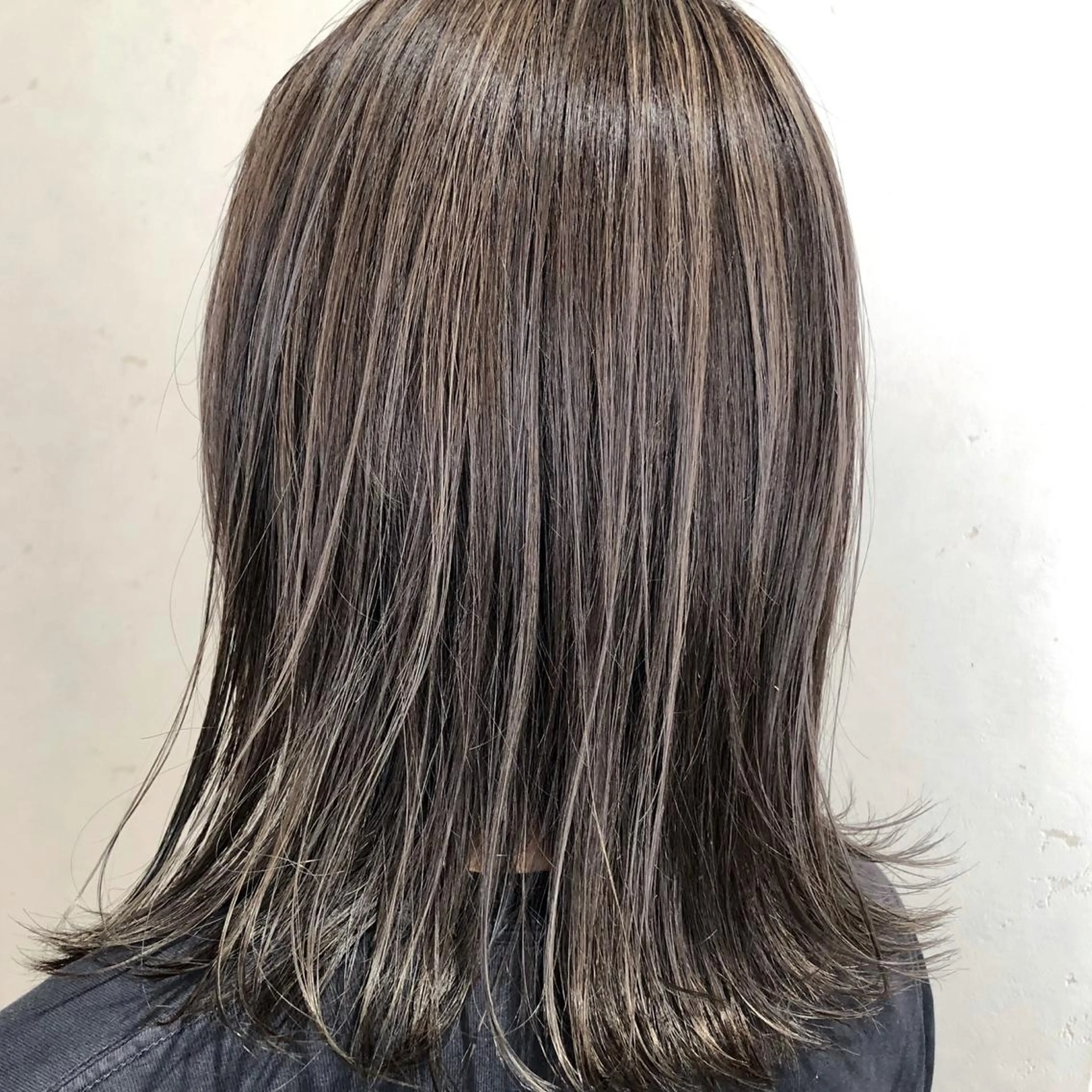 ミディアム カラー 透明感カラー ハイライトカラー ハイライト 恵比寿🤍似合わせ 艶髪育成特化 清水のその他イメージ