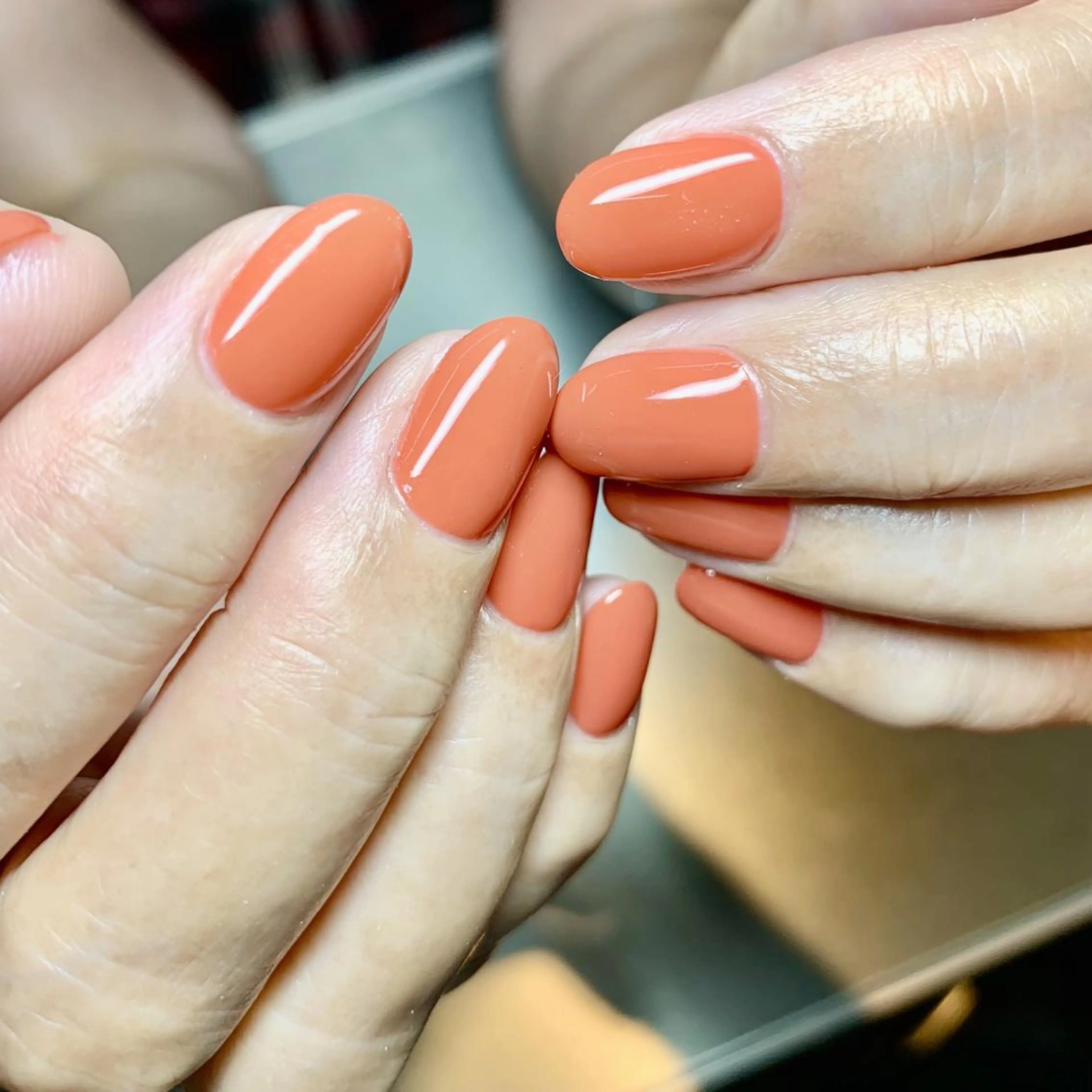 ネイル ROUN'　南 鈴沙のネイルデザイン