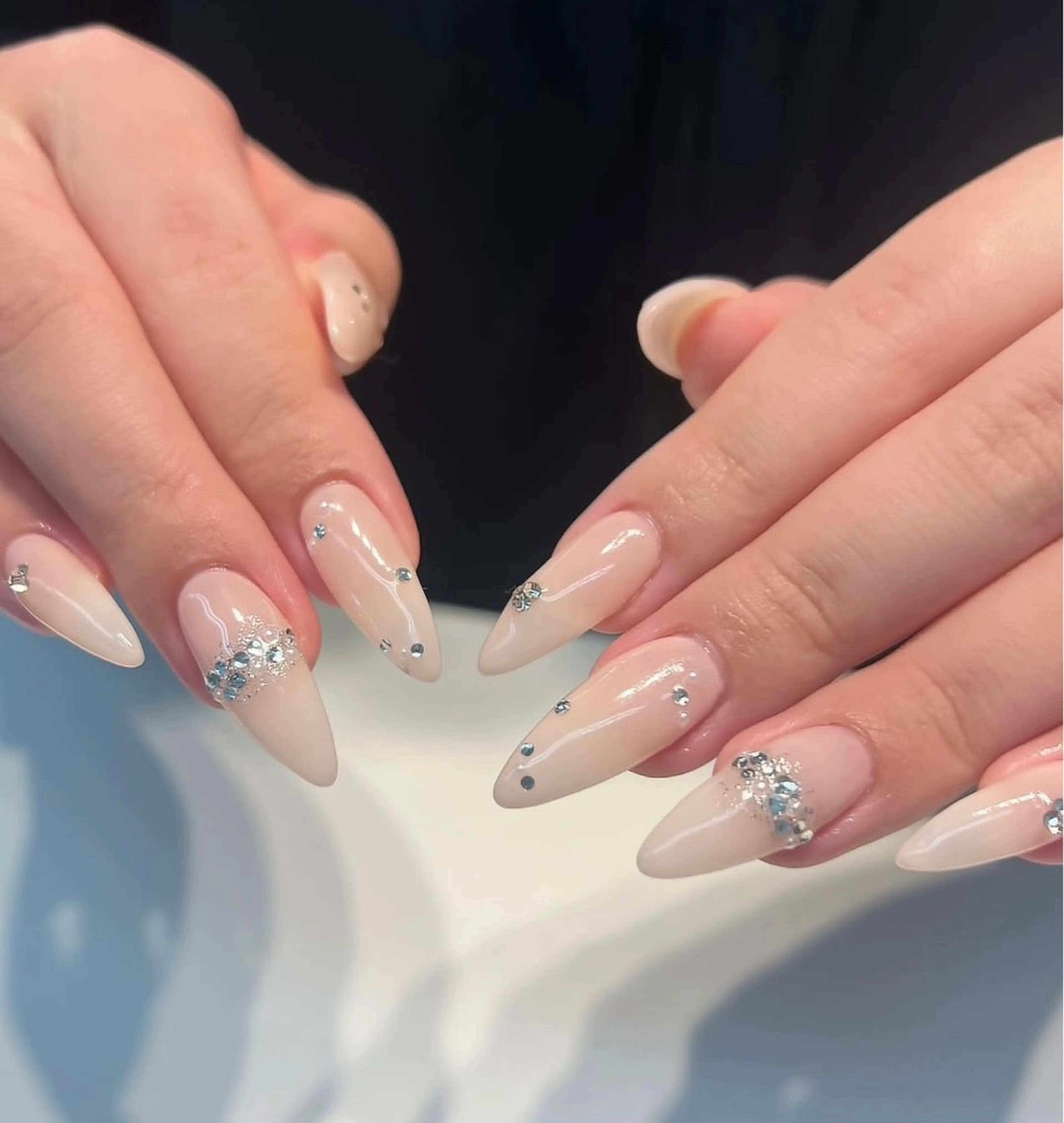 ネイル ハンドネイル NiJi Nailsのネイルデザイン