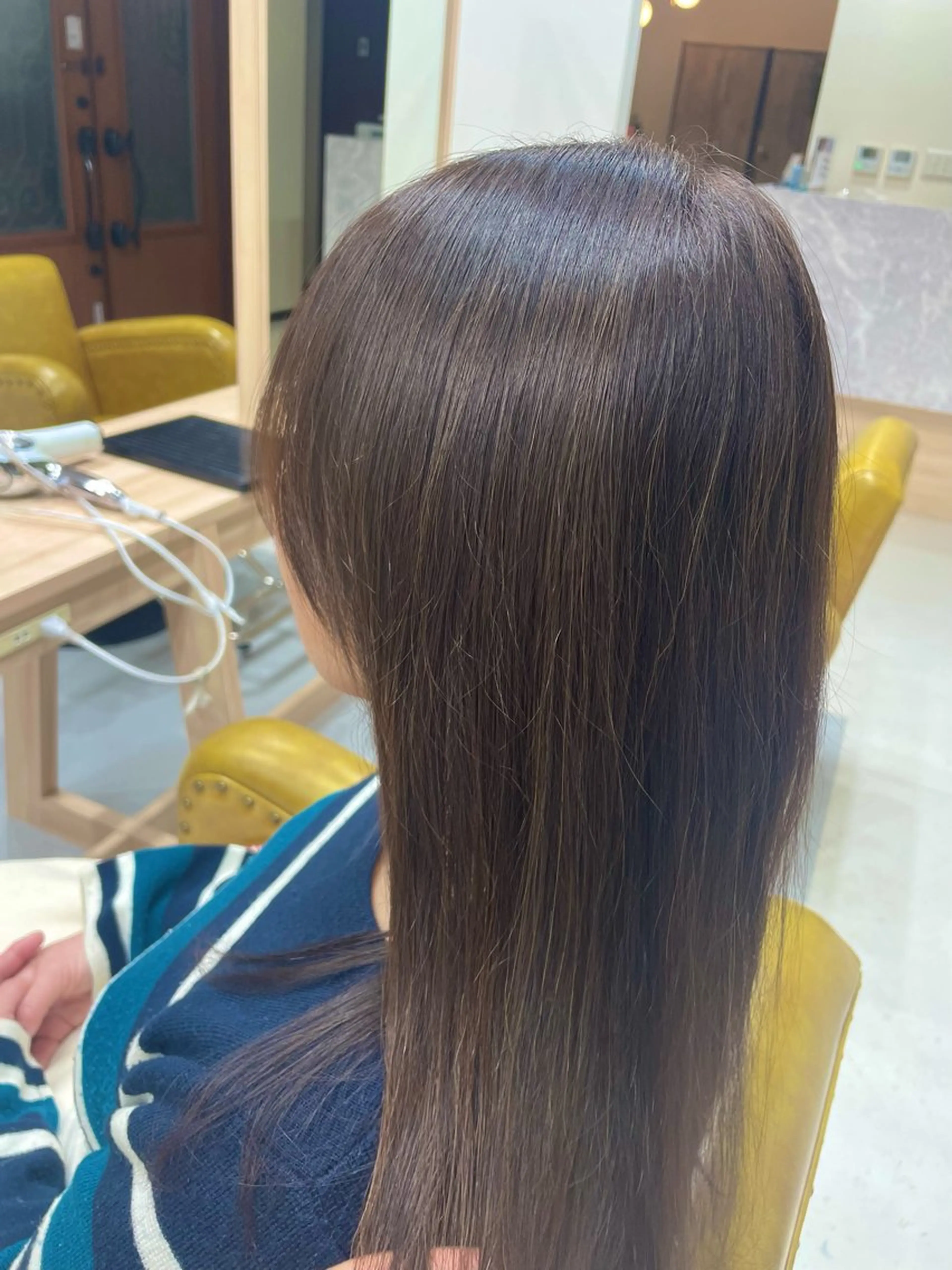 セミロング カラー ヘアカラー KAORI 💐🤍のヘアスタイル