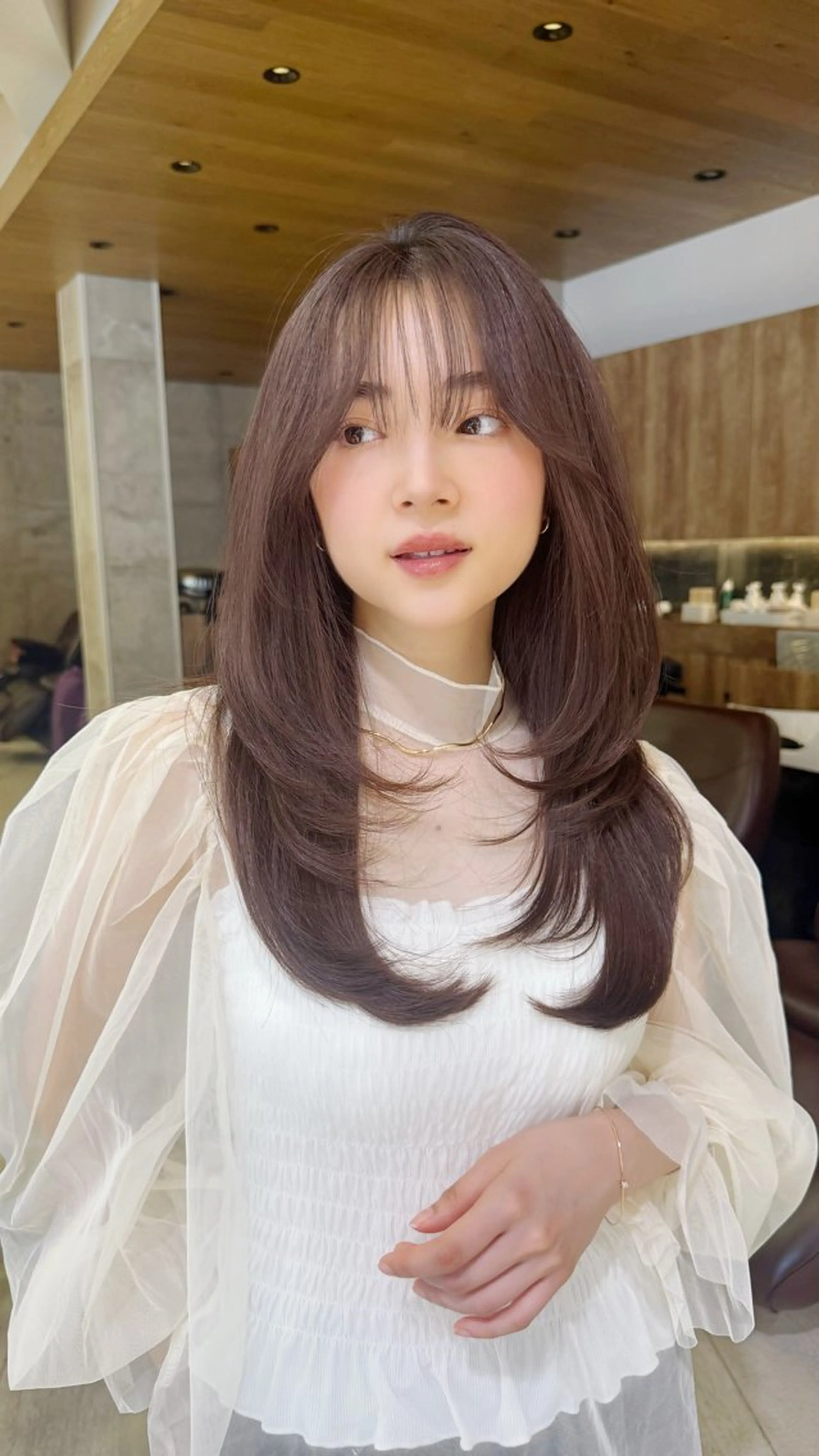 ロング レイヤーカット レイヤー/ショート/ 山見陽のヘアスタイル