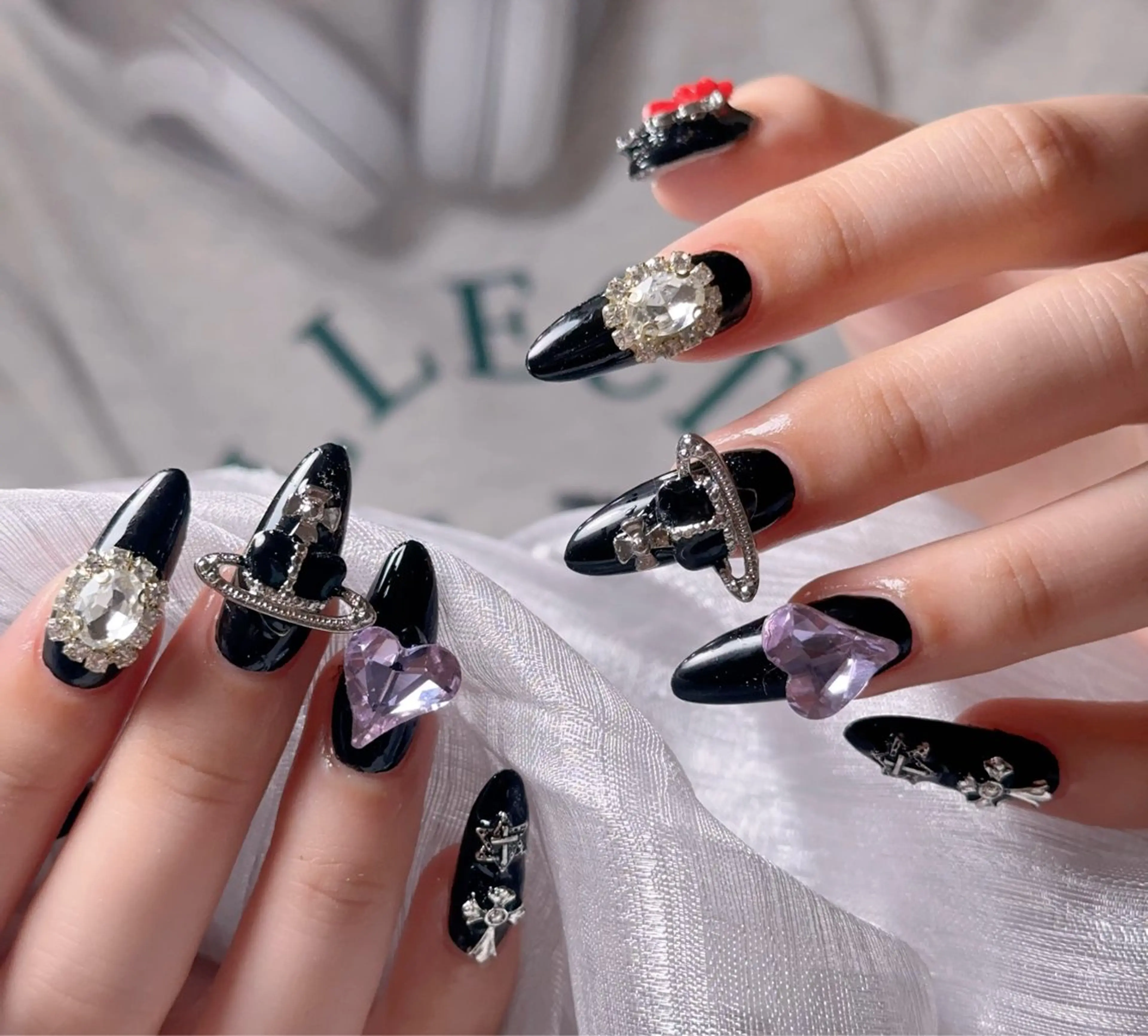 ネイル ハンドネイル Ann- NailQueensのネイルデザイン