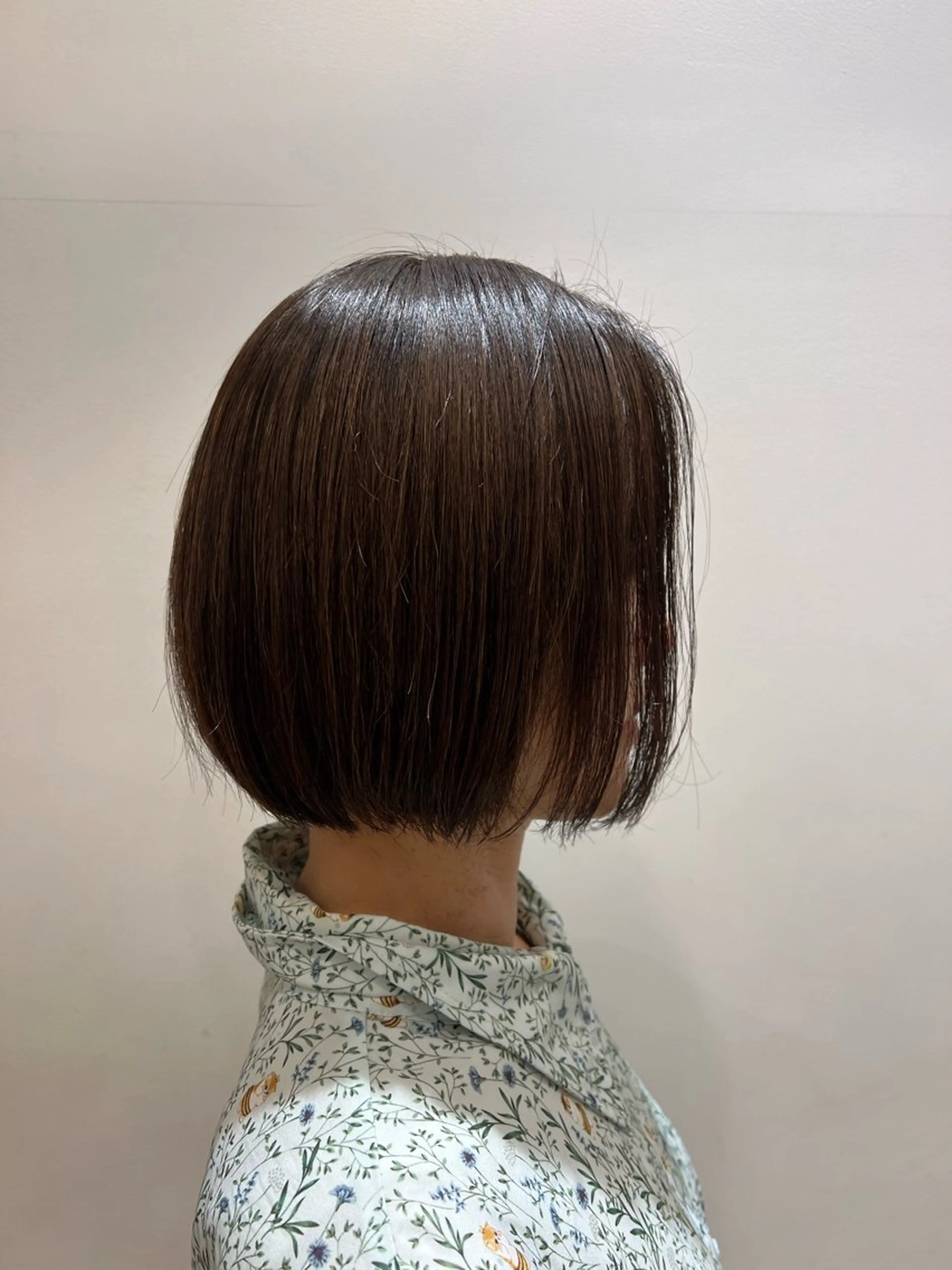 ショート 村中 逸紀のヘアスタイル