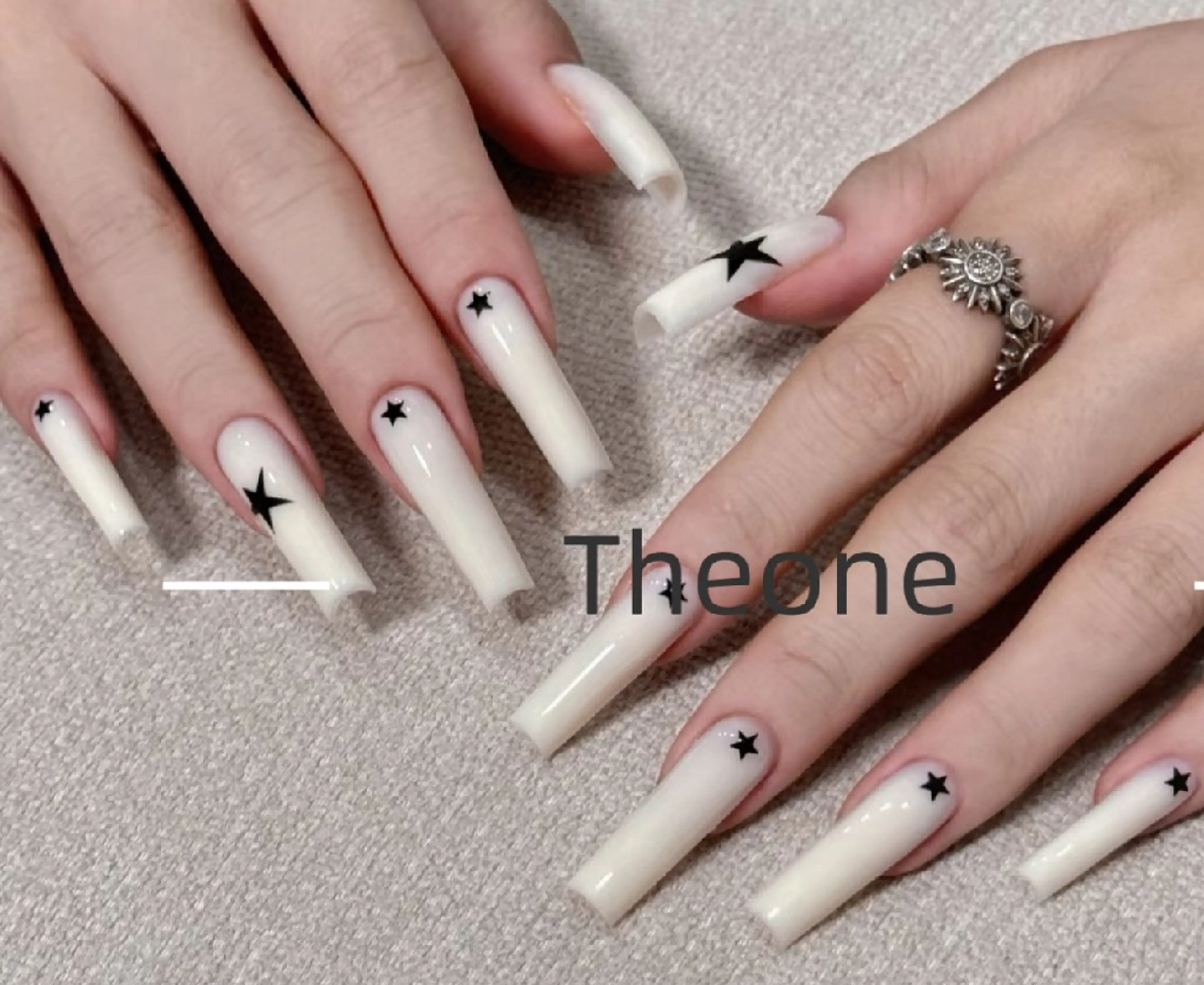 ネイル 橋本 アミのネイルデザイン