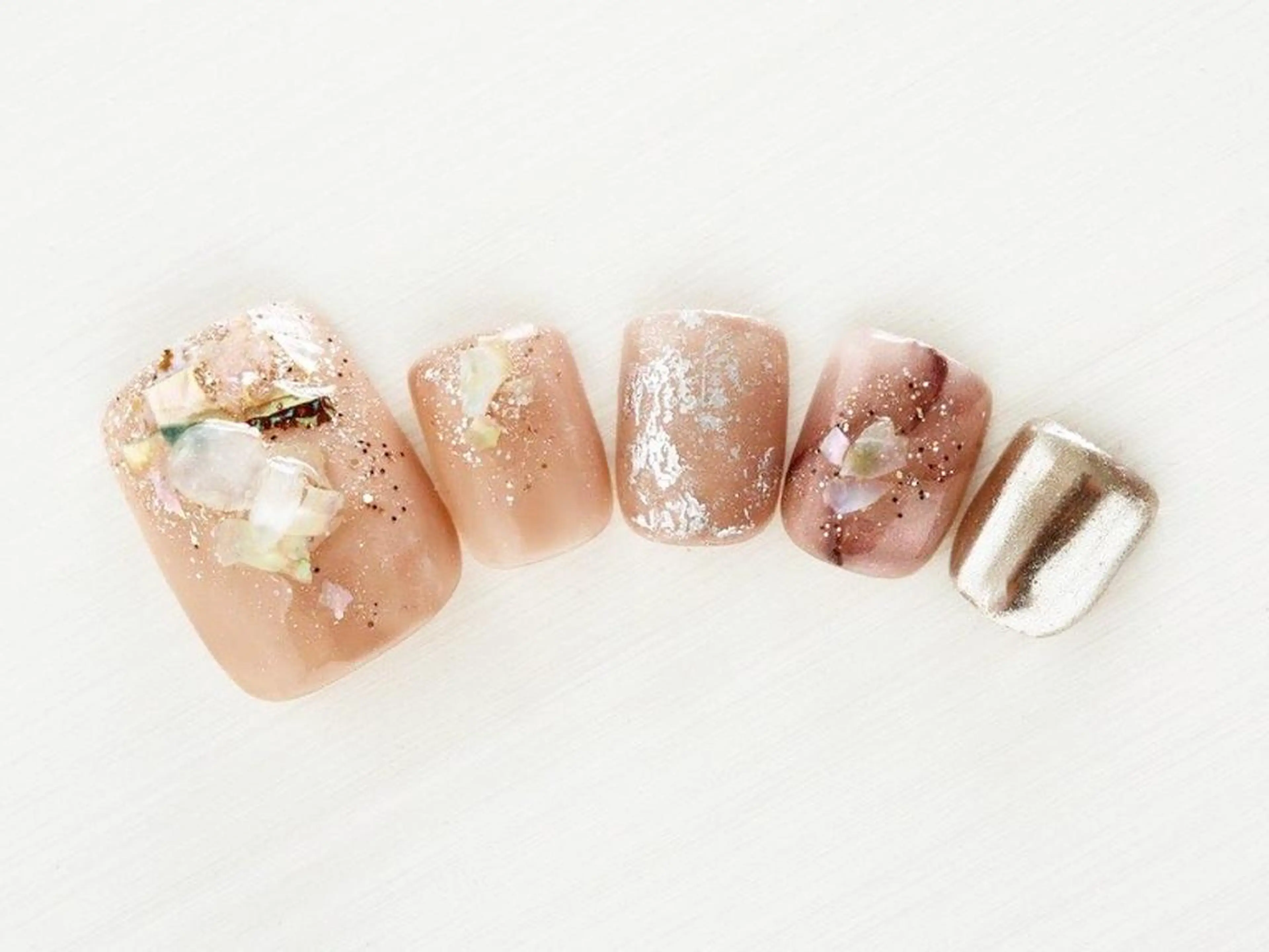 ネイル 渡邊 亜貴のネイルデザイン