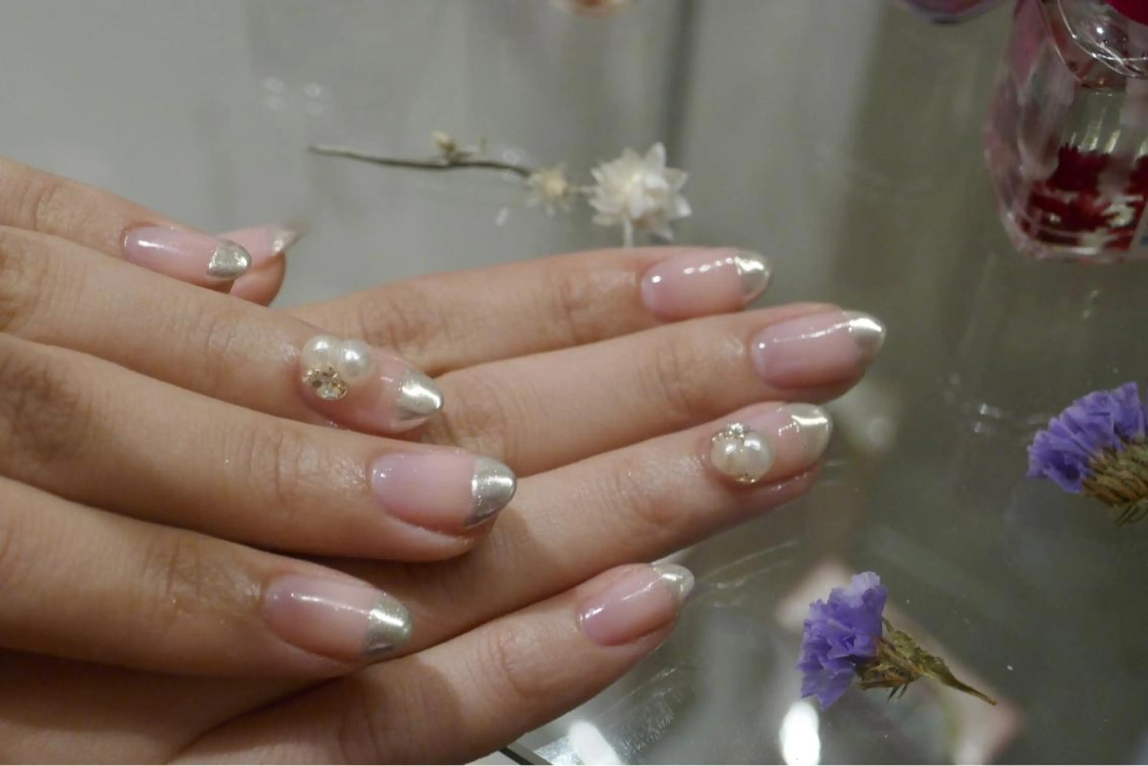 ネイル フレンチネイル グラデーション ミラーネイル ストーンネイル ハンドネイル Chipieee Tokyoのその他イメージ