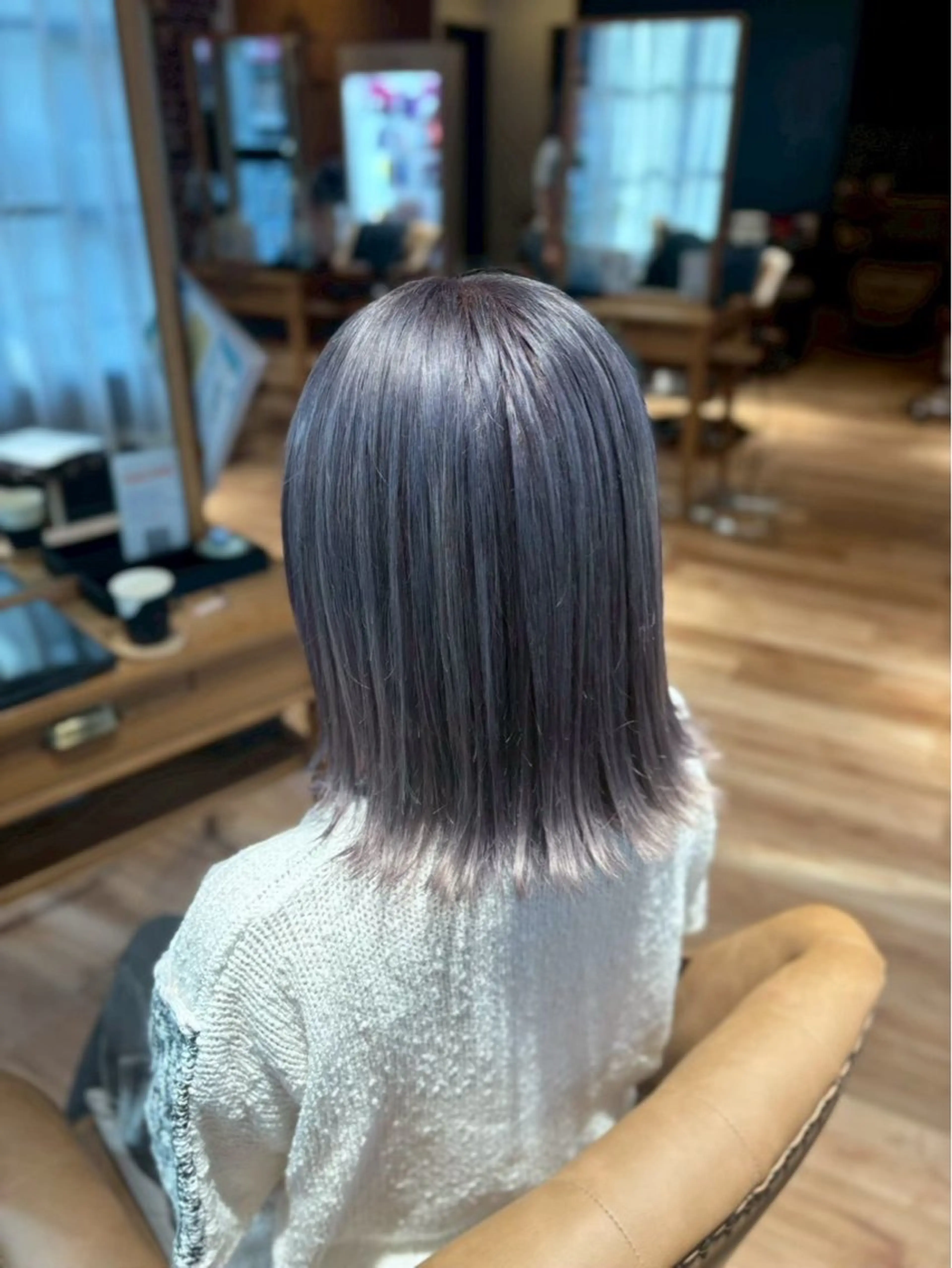 ロング ヘアカラー 高口 小春のヘアスタイル