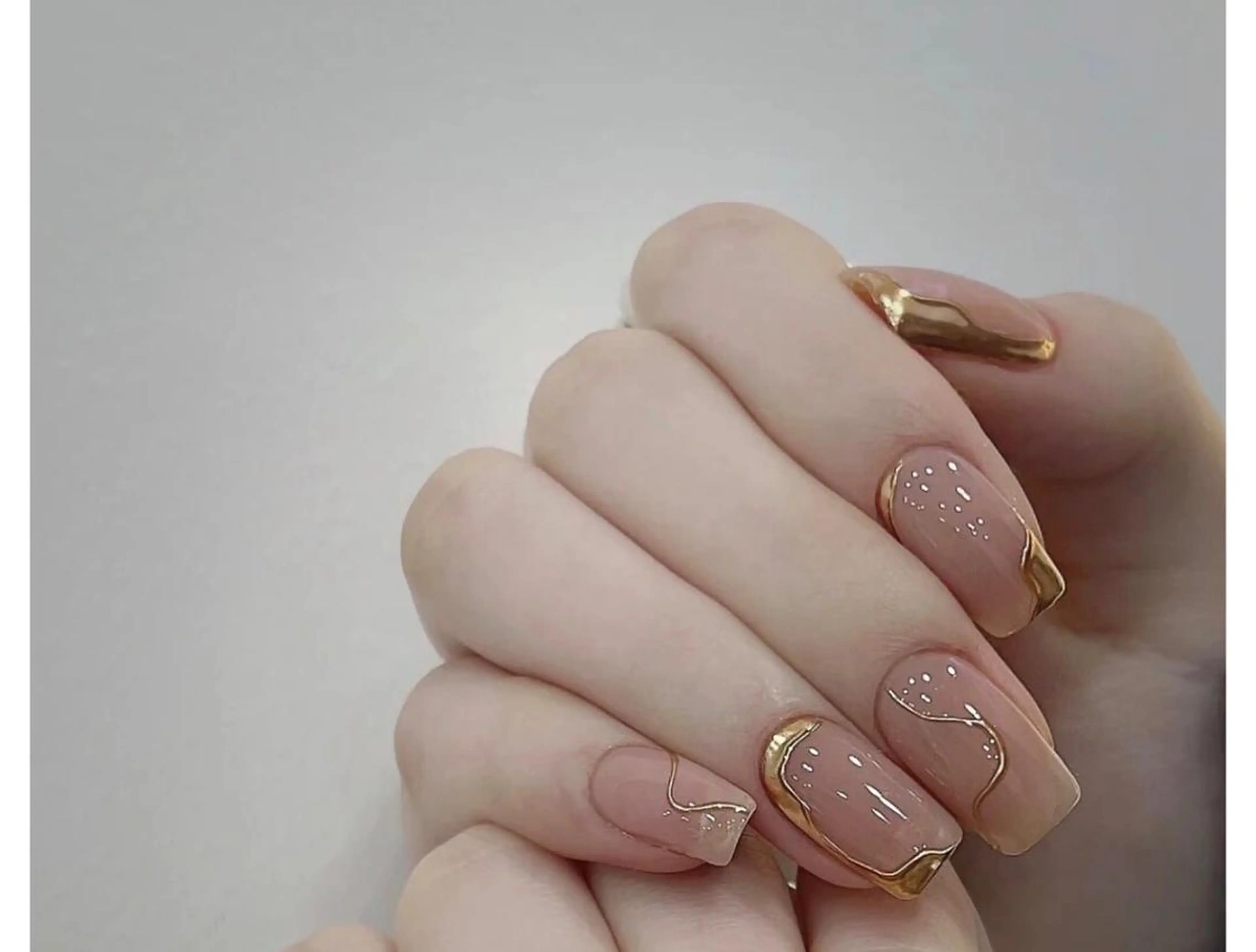 ネイル ハンドネイル 💅E•U•B NAIL🌹所属・横浜市中区曙町 ネイルE·U·Bのネイルデザイン