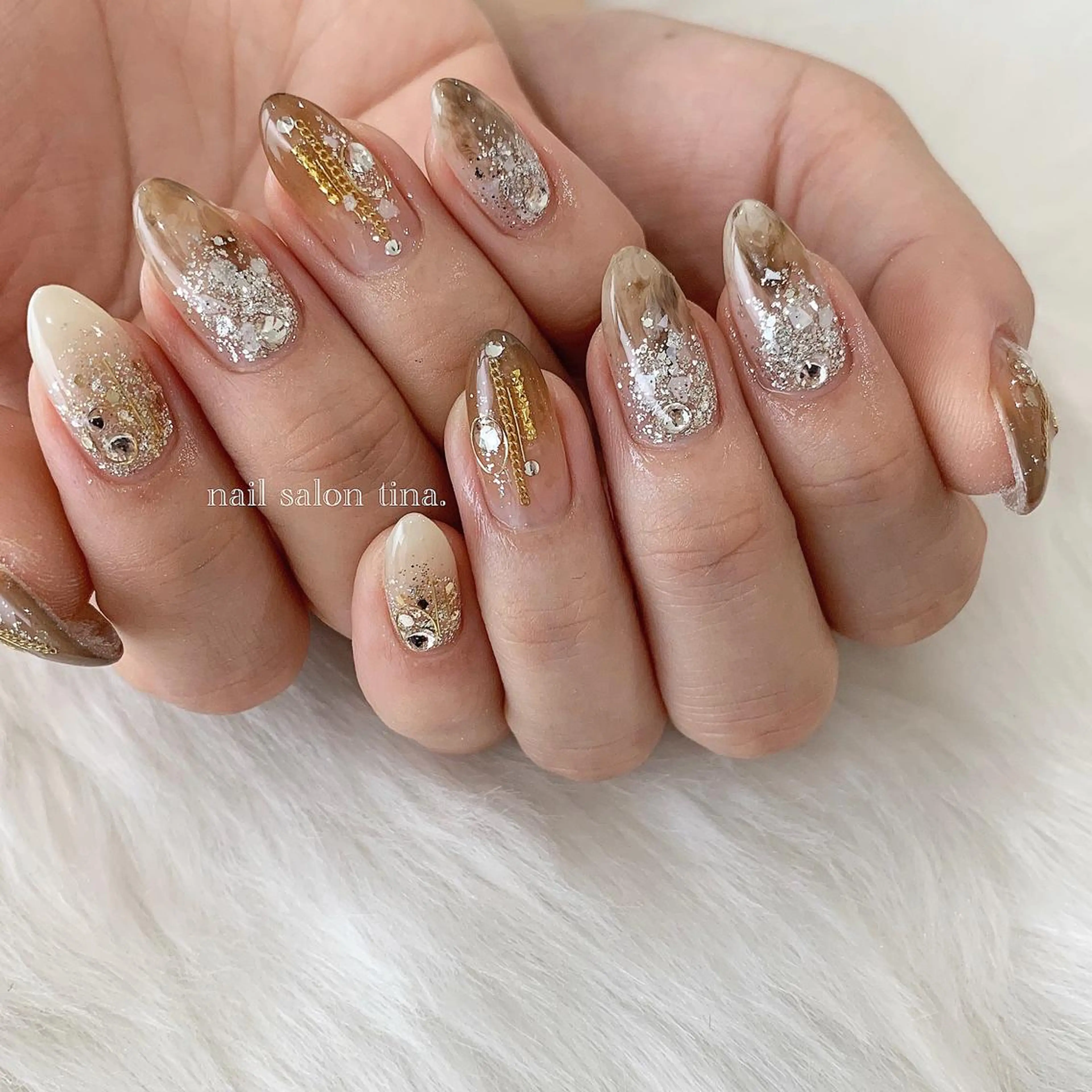 ネイル nail salon tina.所属・中山 はづきのネイルデザイン