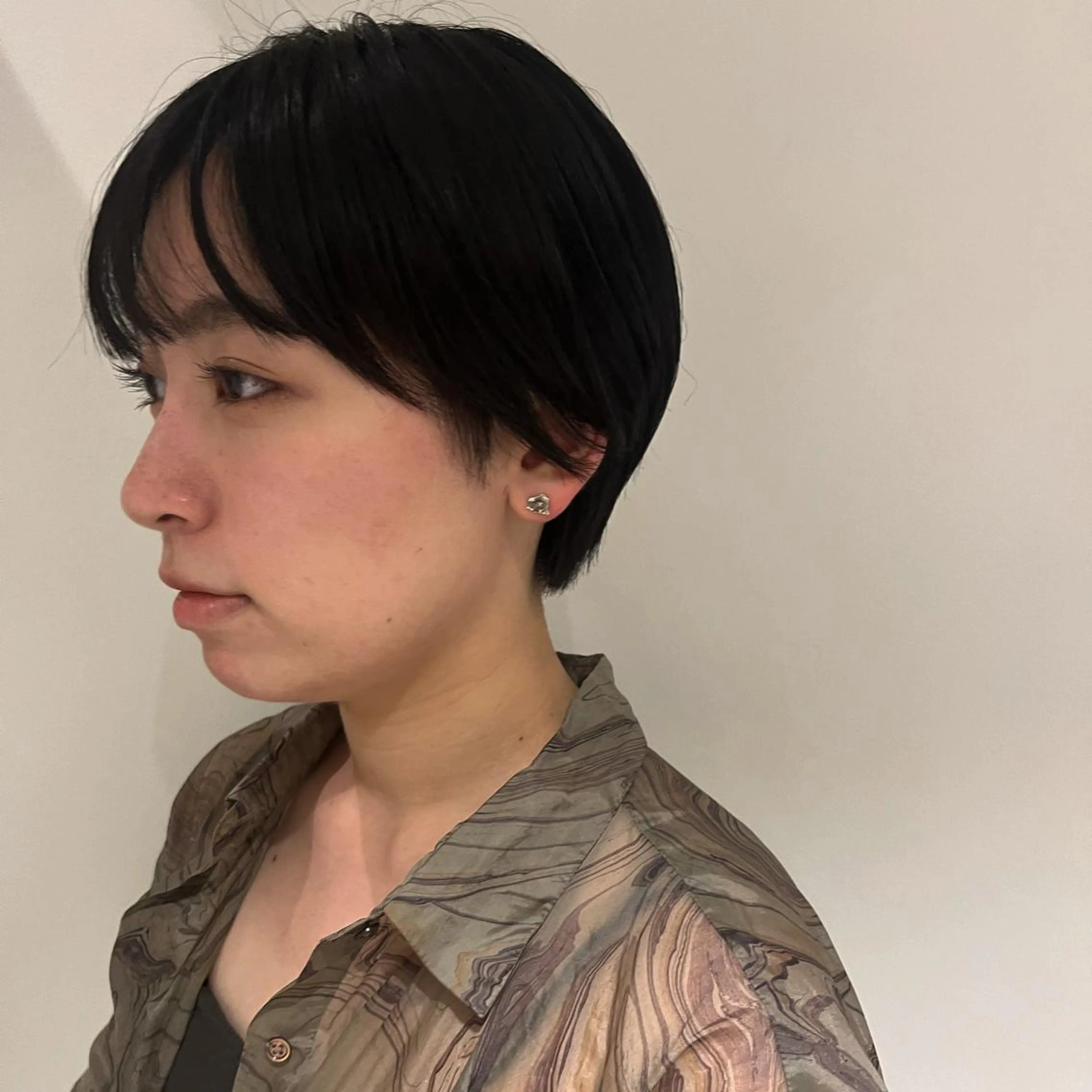 ショート 透明感カラー/似合わ せカット/大島実加永のヘアスタイル