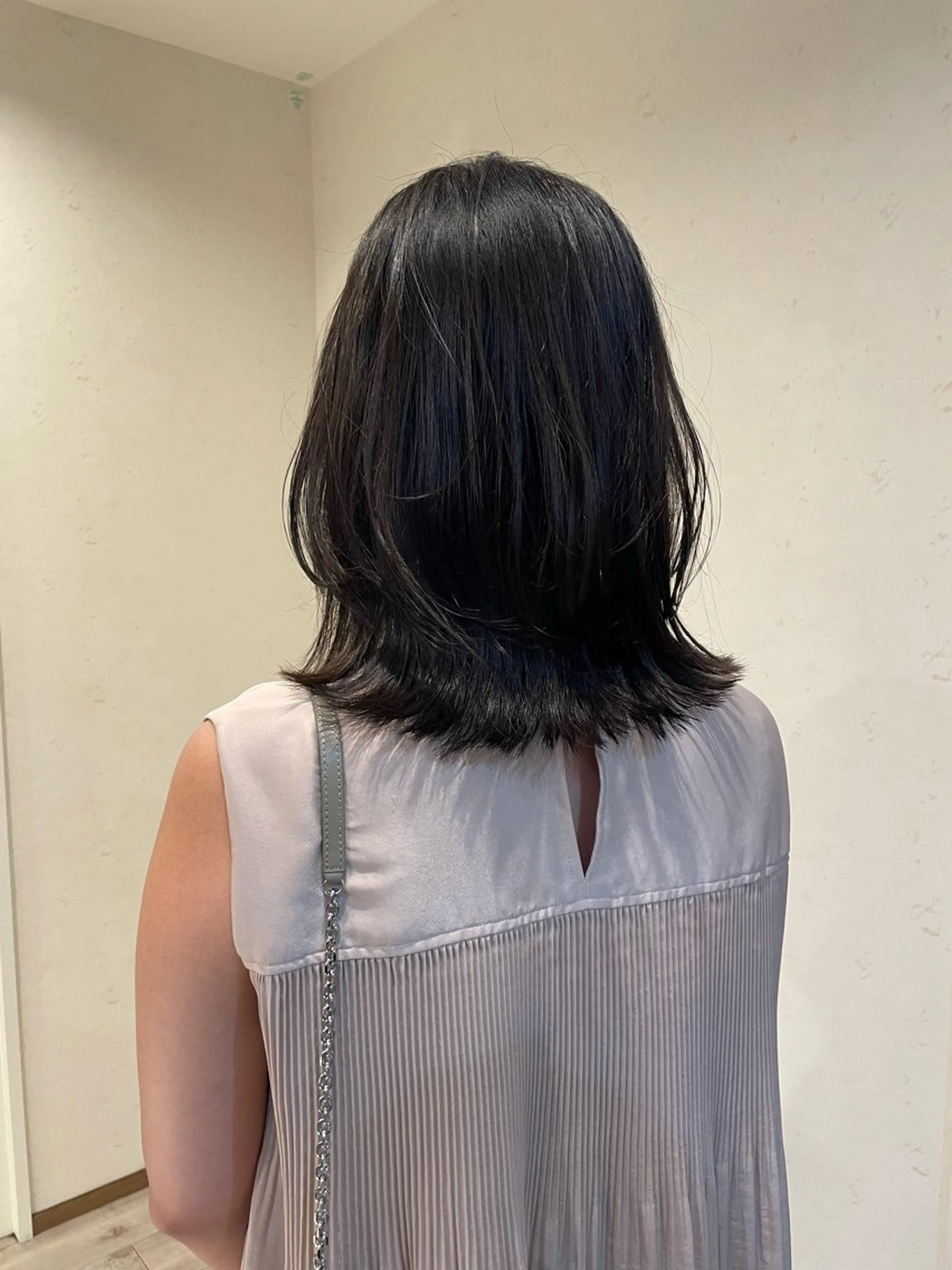 ミディアム カラー レイヤーカット カット ヘアカラー 渋谷 留菜のヘアスタイル