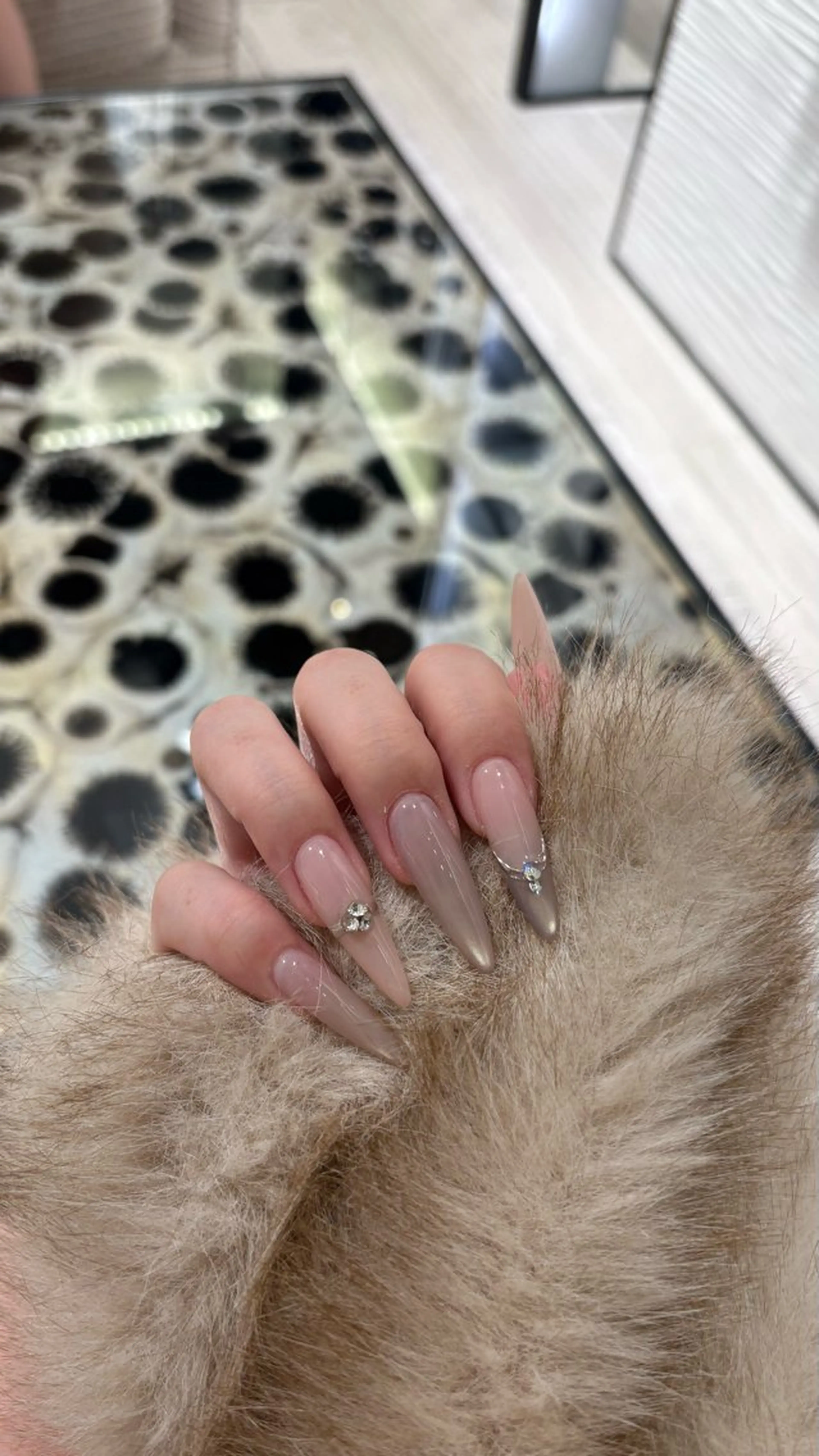 ネイル ハンドネイル Riran°・*:. shikiのネイルデザイン