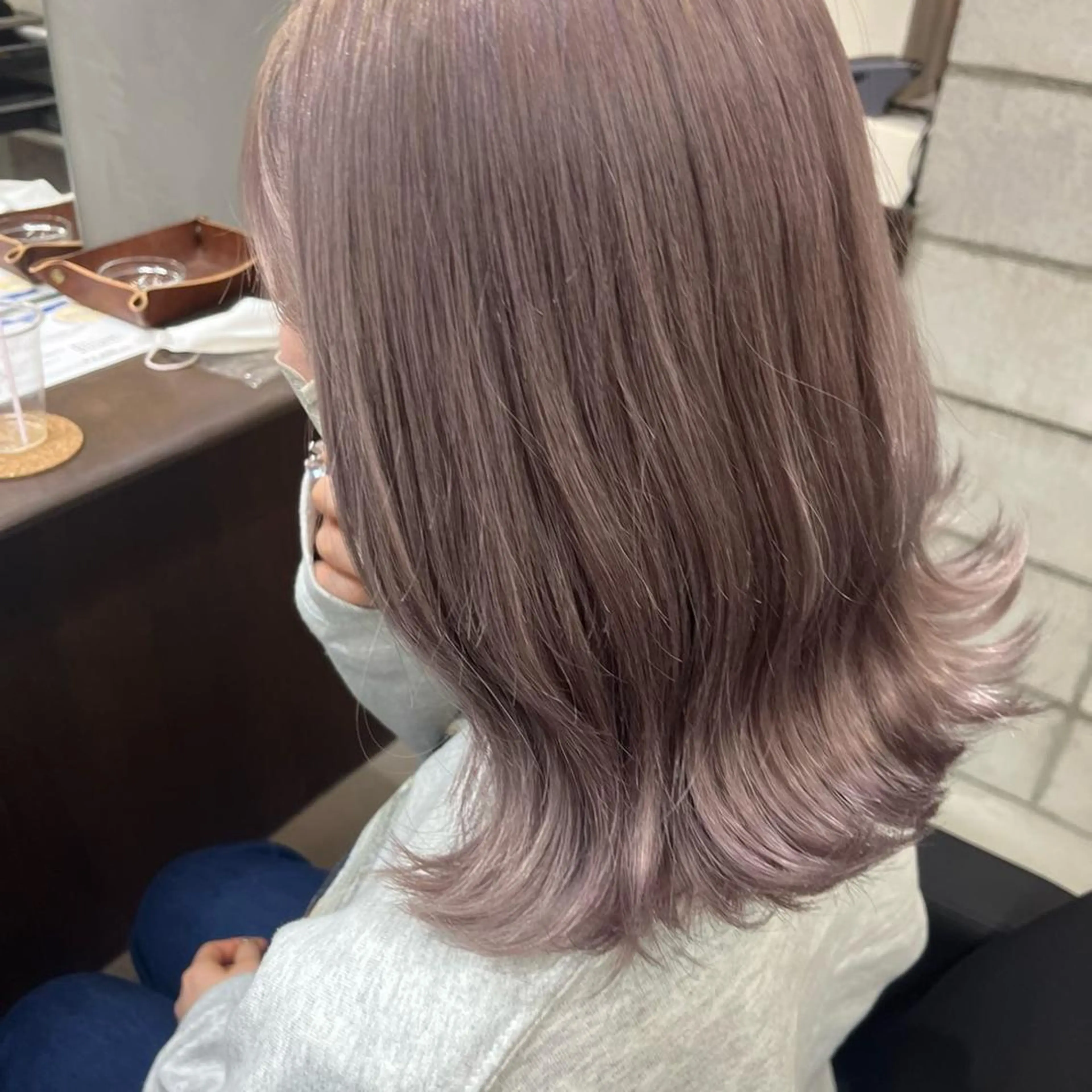 ミディアム レイヤー/ハイトーン 🫧‪Erikaのヘアスタイル