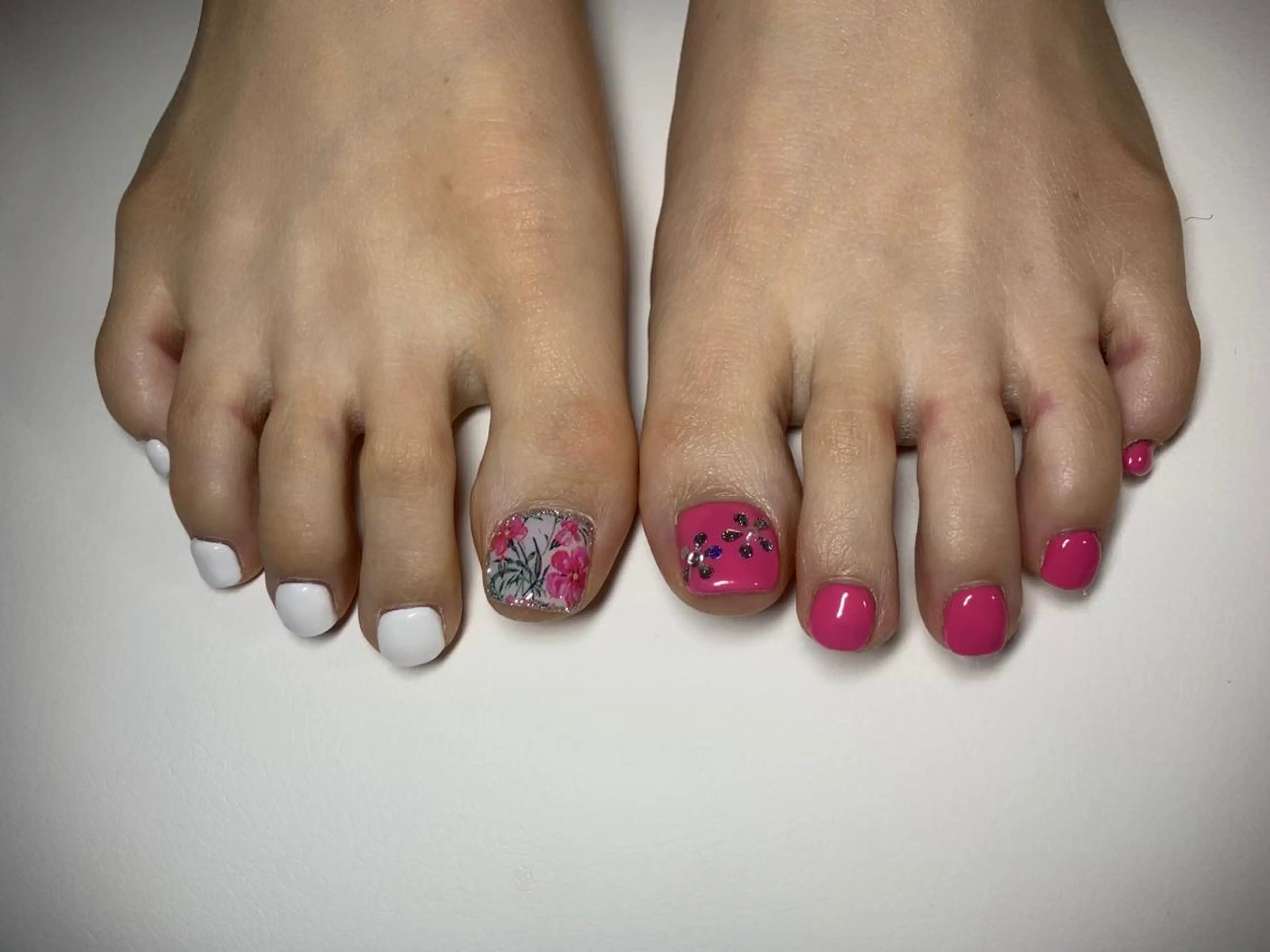 ネイル フットネイル 松山 美由紀のネイルデザイン