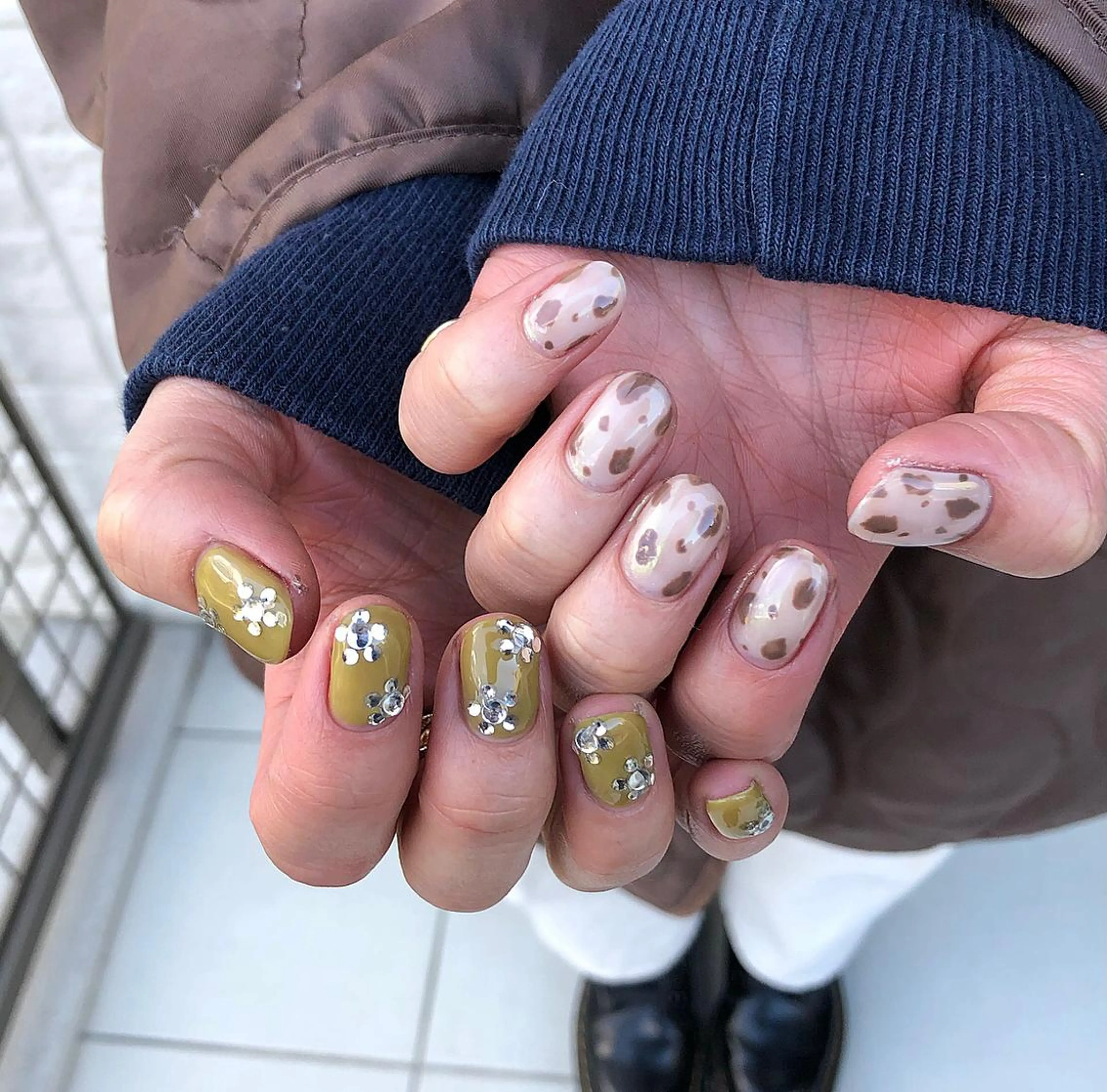 ネイル ハンドネイル émus nail Mamiのネイルデザイン