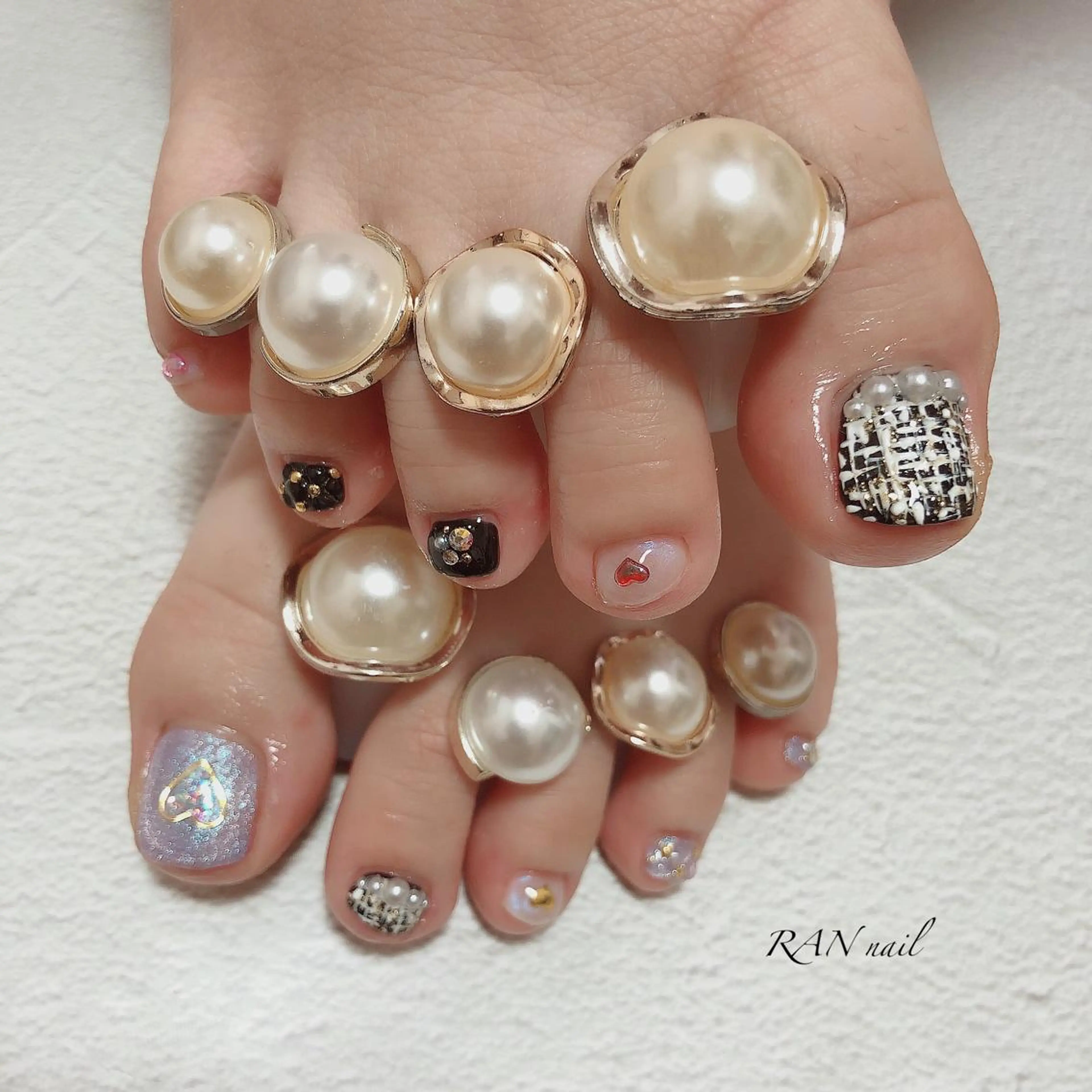 ネイル オーロラネイル フットネイル ハート マグネットネイル オフィスネイル RAN nail 〜ランネイル〜所属・RAN nailのネイルデザイン