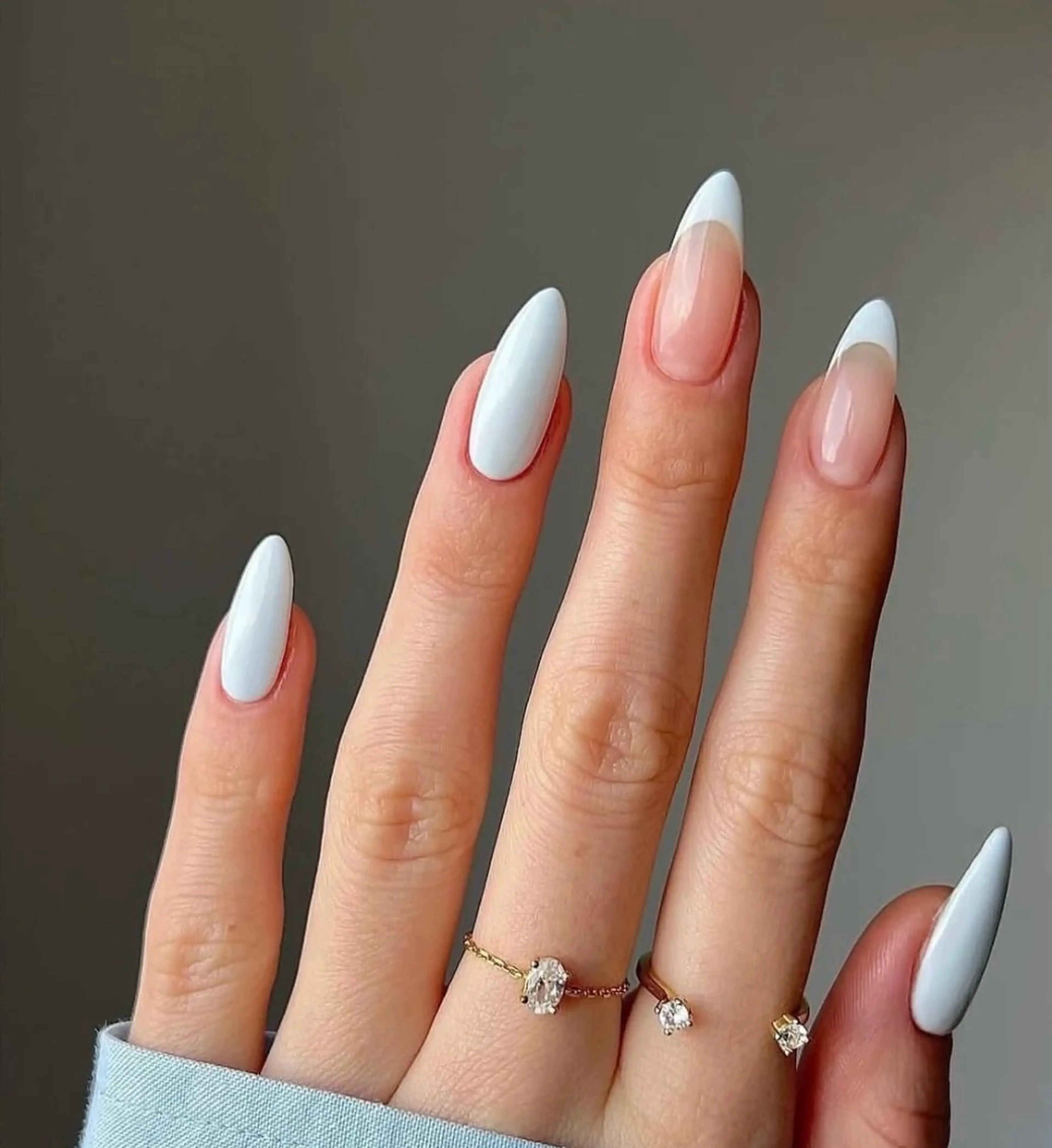 ネイル 高木 維麗絲のネイルデザイン