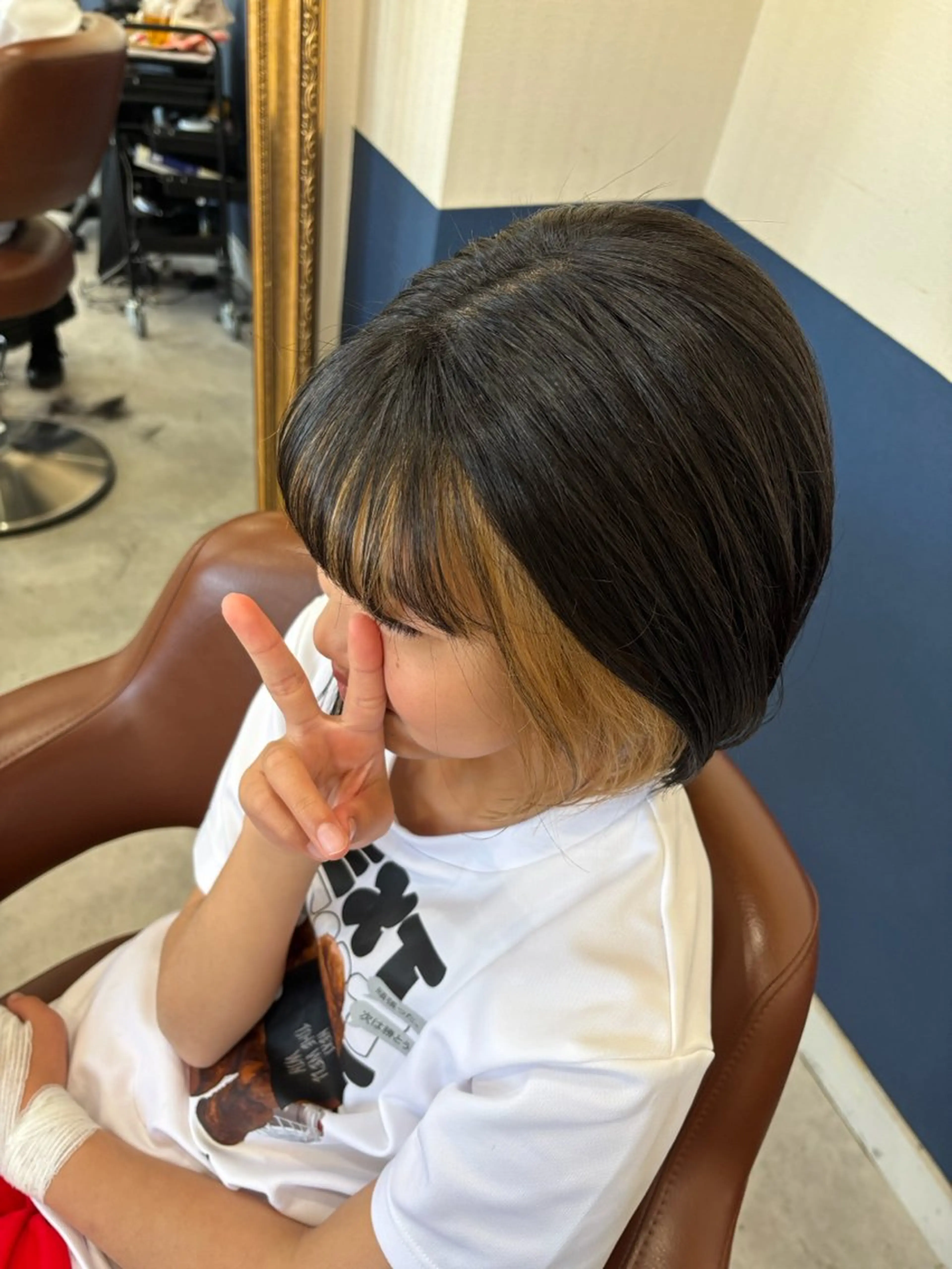 カラー キッズ カット ヘアカラー 髪の家 tikiのヘアスタイル