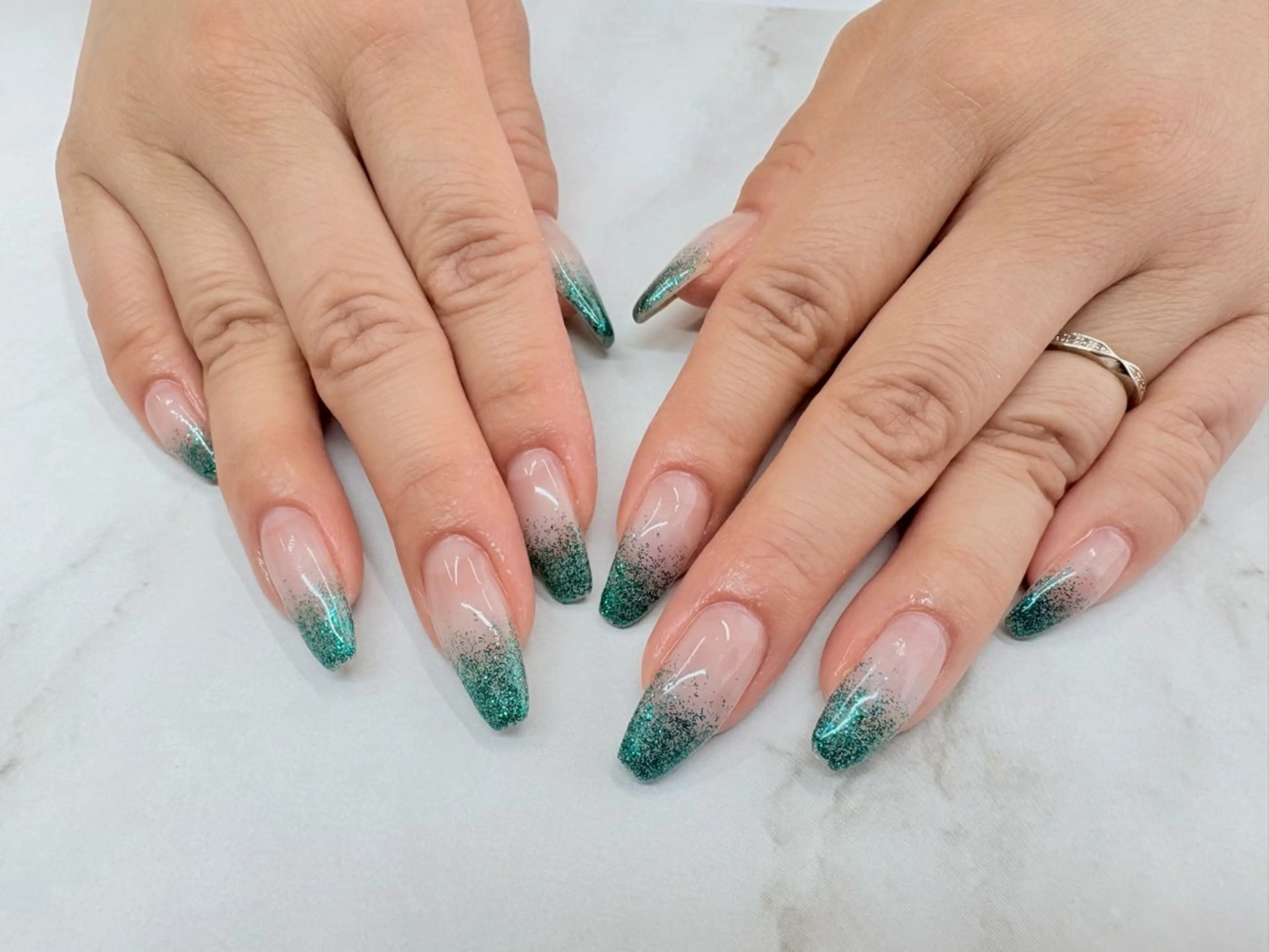 ネイル ハンドネイル Regene NIHEIのネイルデザイン