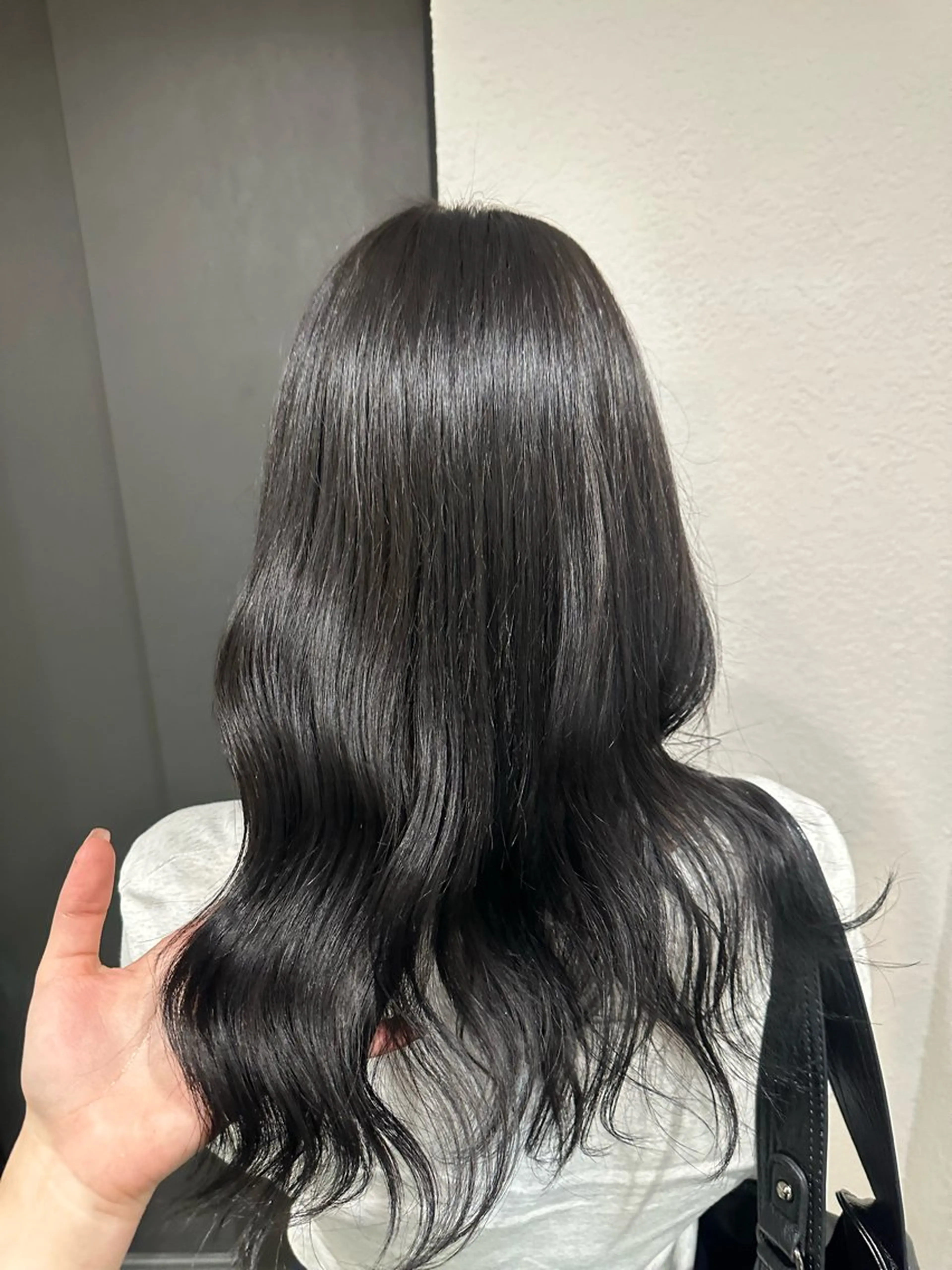 ミディアム カラー ブリーチ 透明感カラー s u z uのヘアスタイル