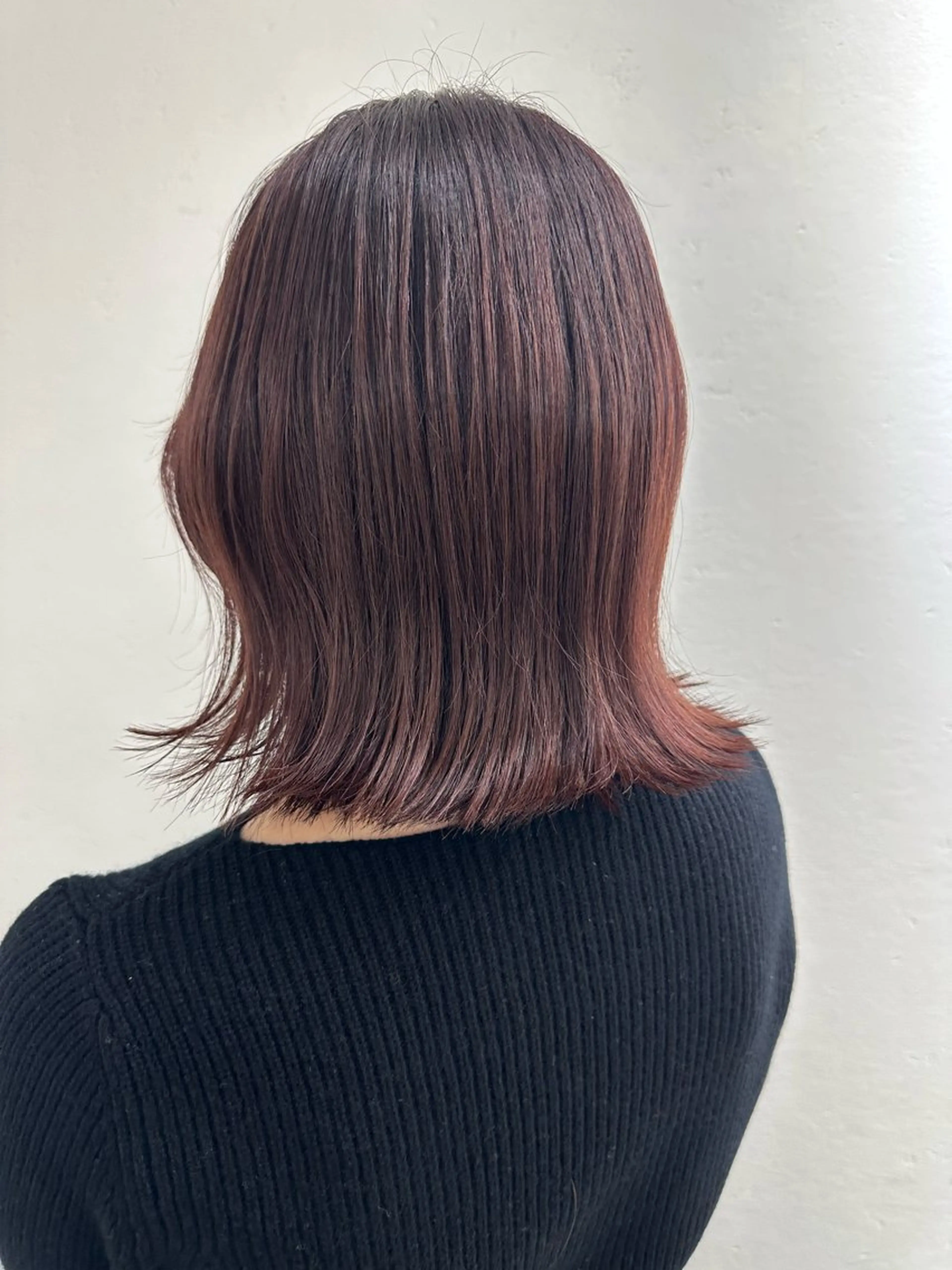 ミディアム くびれヘア ミディアムレイヤー 添田晃基のヘアスタイル