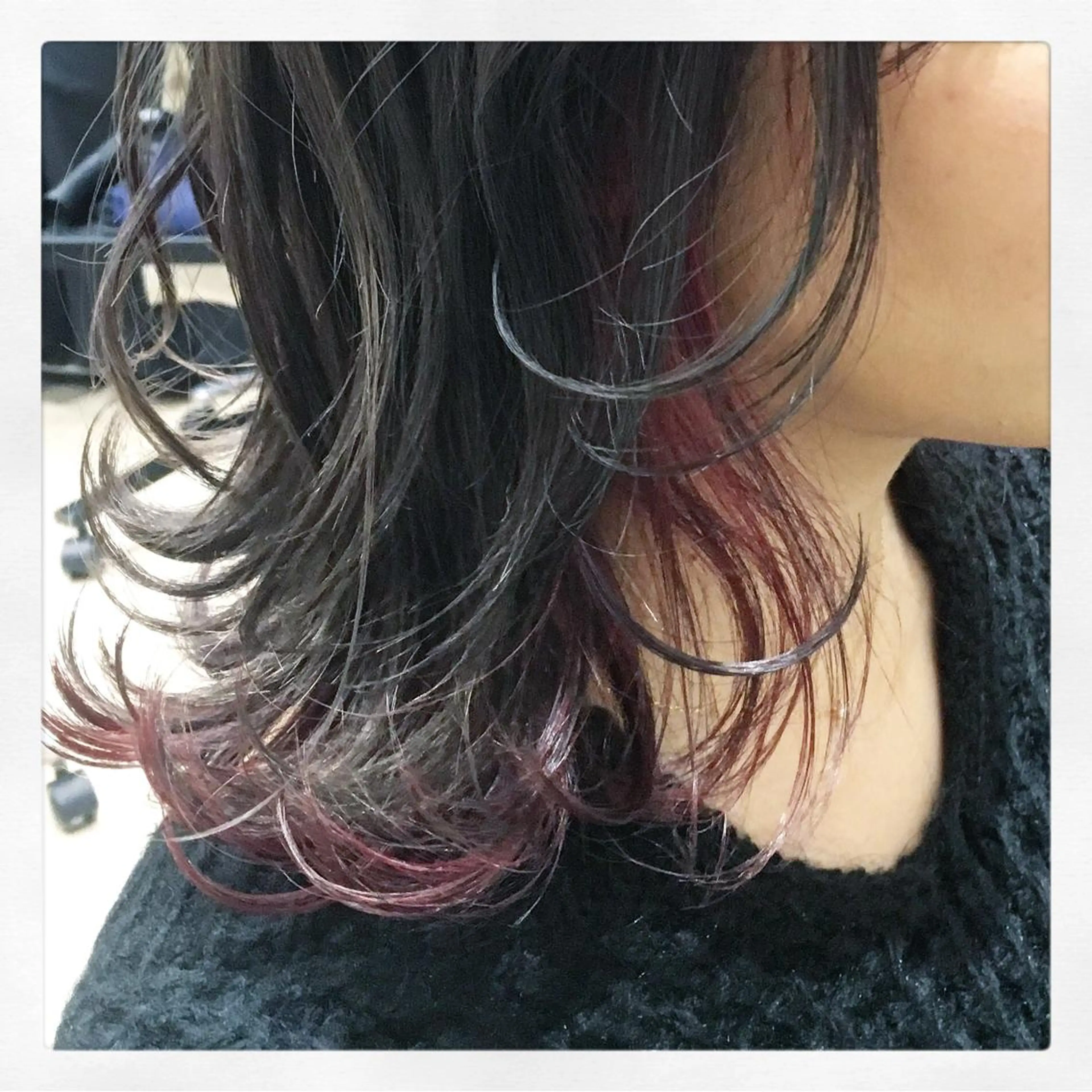 ミディアム カラー iizuka akiのヘアスタイル