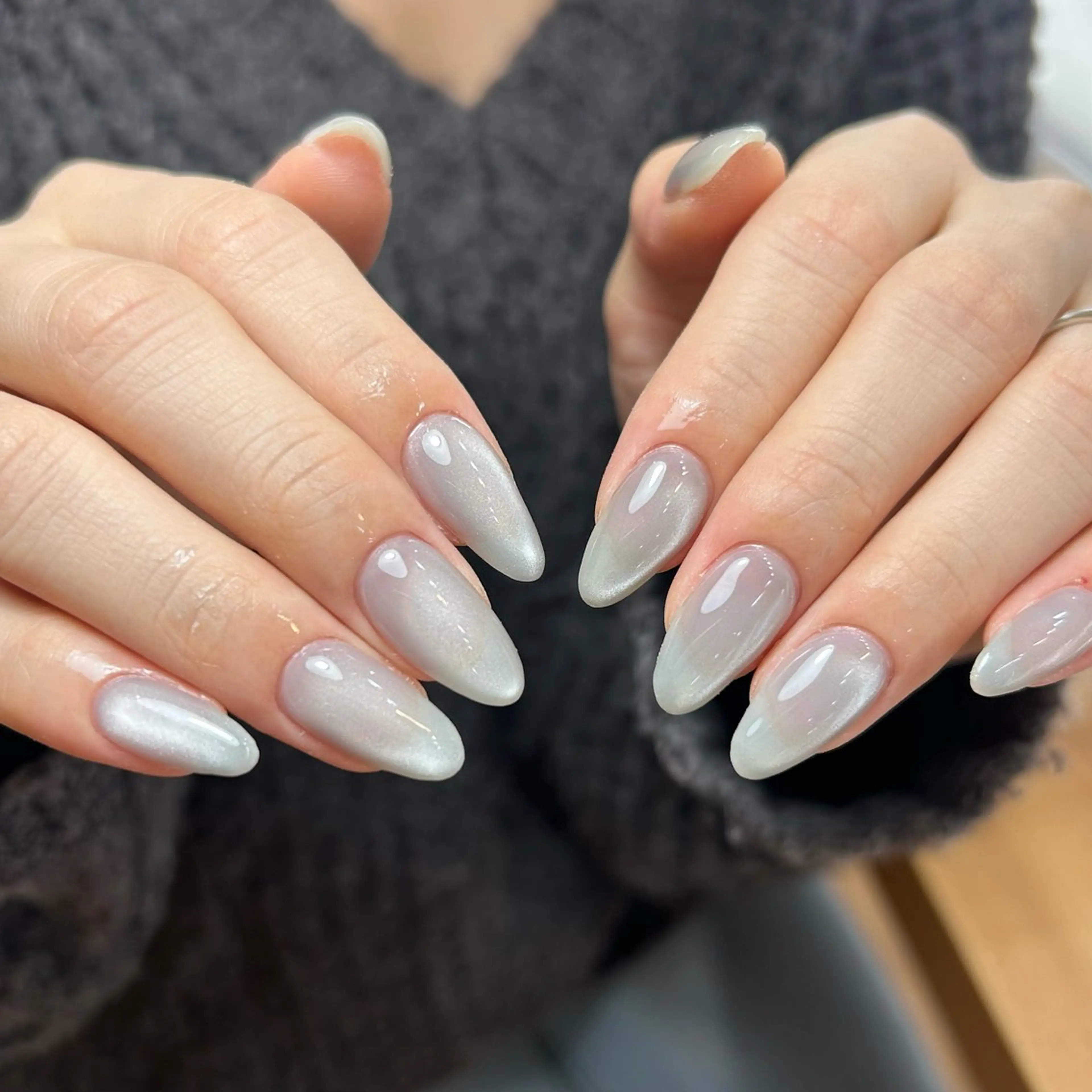 【オフ/ケア無料⟡.·】マグネットネイルの写真