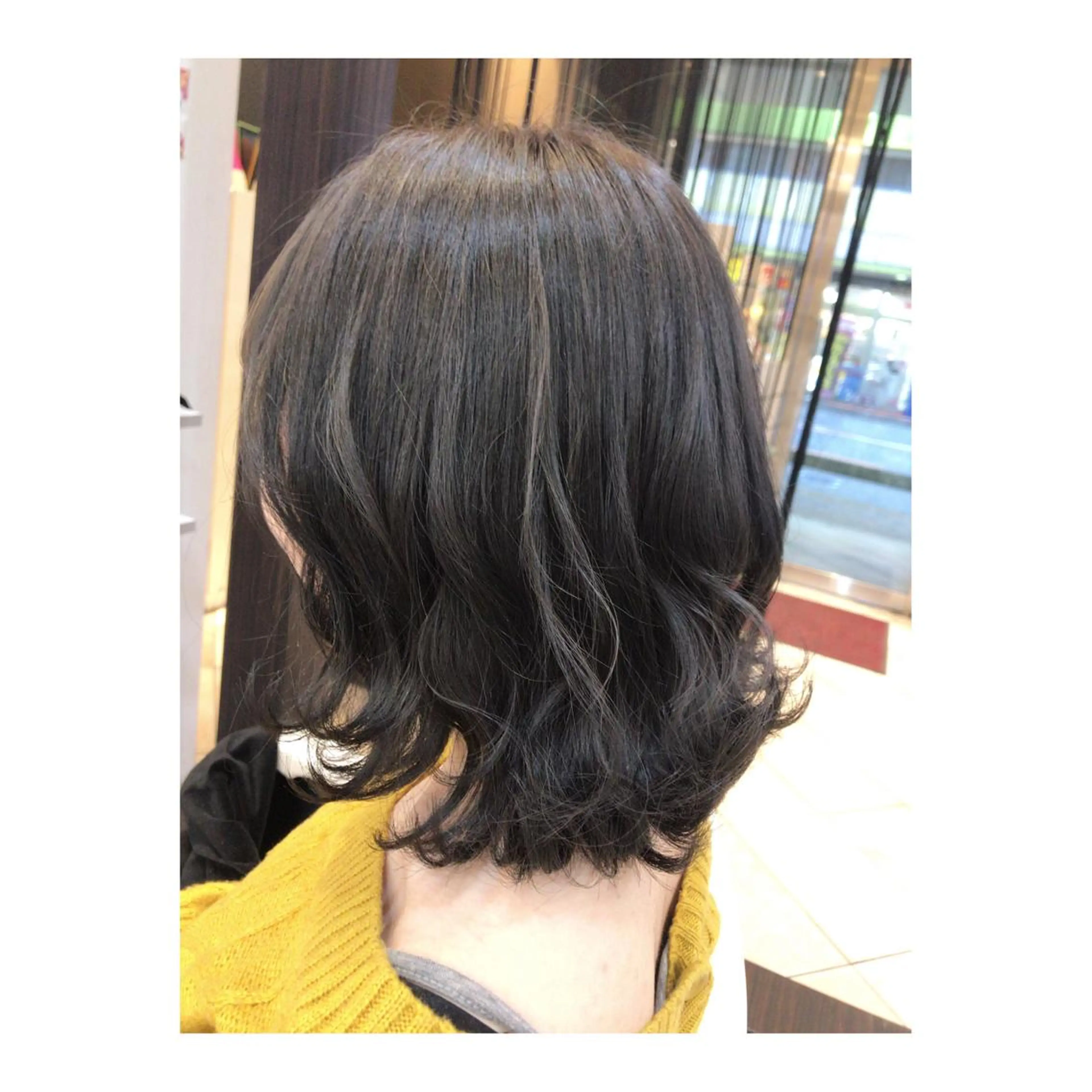 ミディアム 町田で叶う本物の 髪質改善 鍋谷勇のヘアスタイル