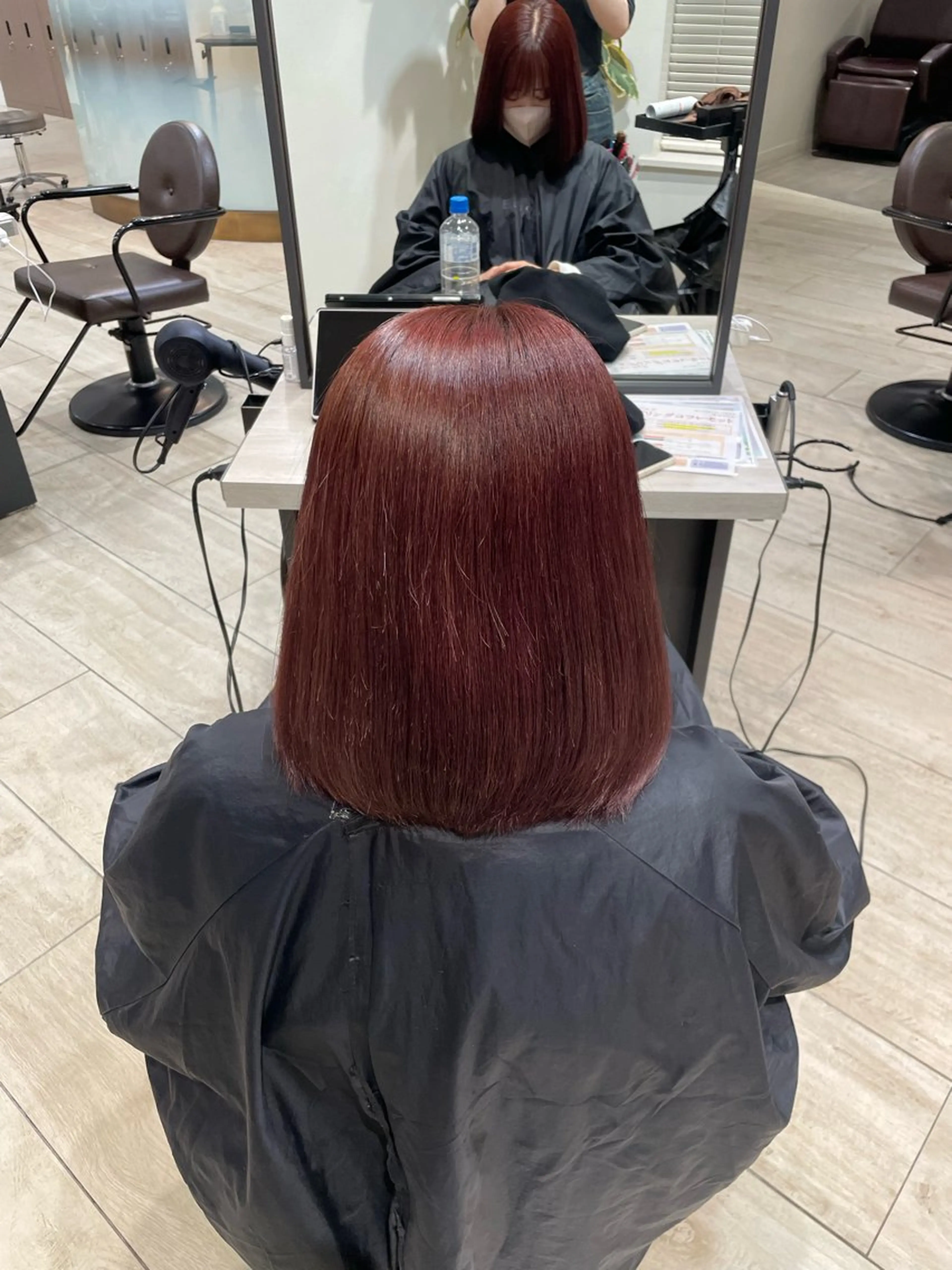 ミディアム すみれ✨レイヤー 🫧透明感カラーのヘアスタイル