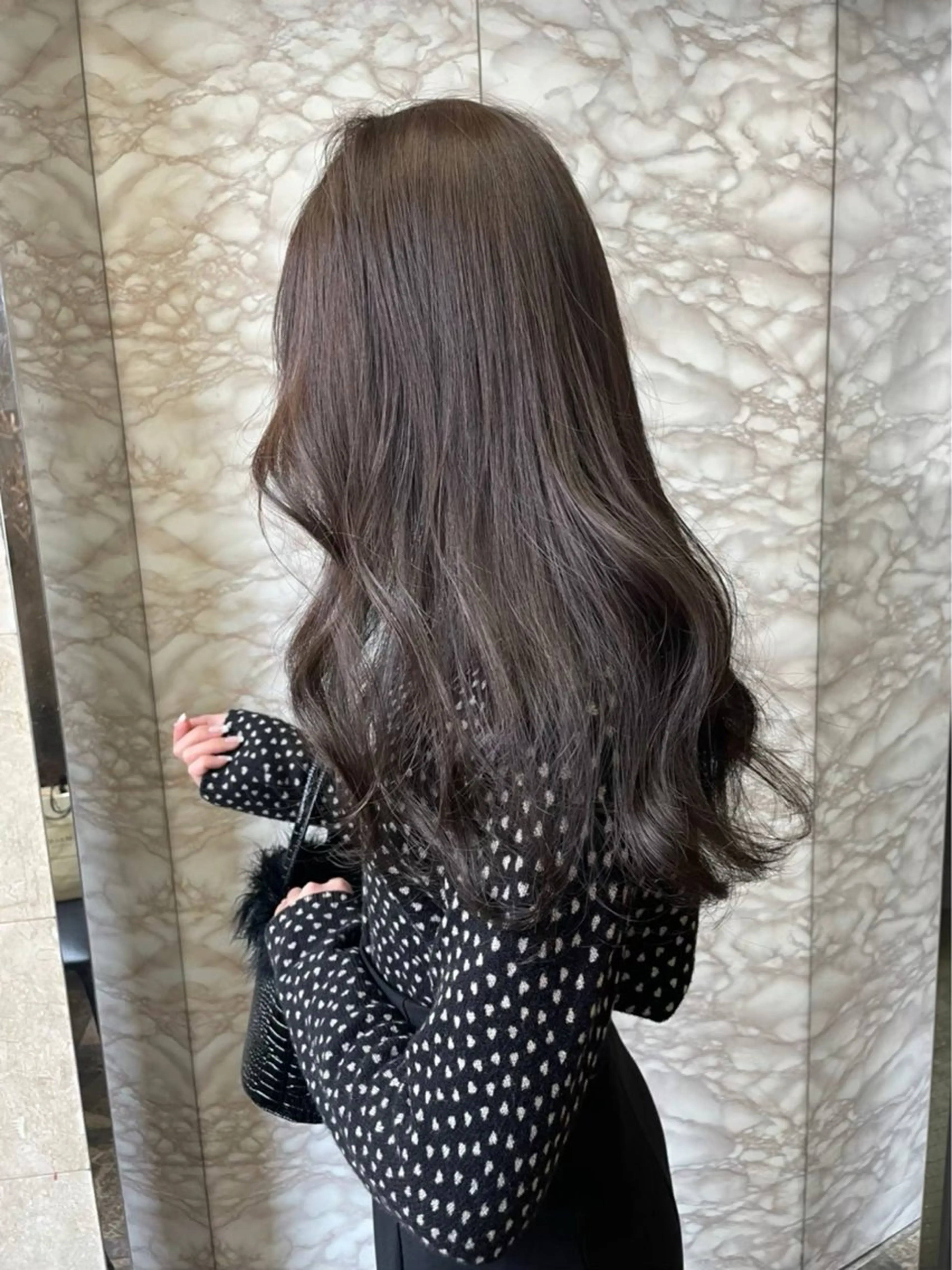 ロング カラー ベージュ透明感カラー 🫧AYUMI🫧のヘアスタイル