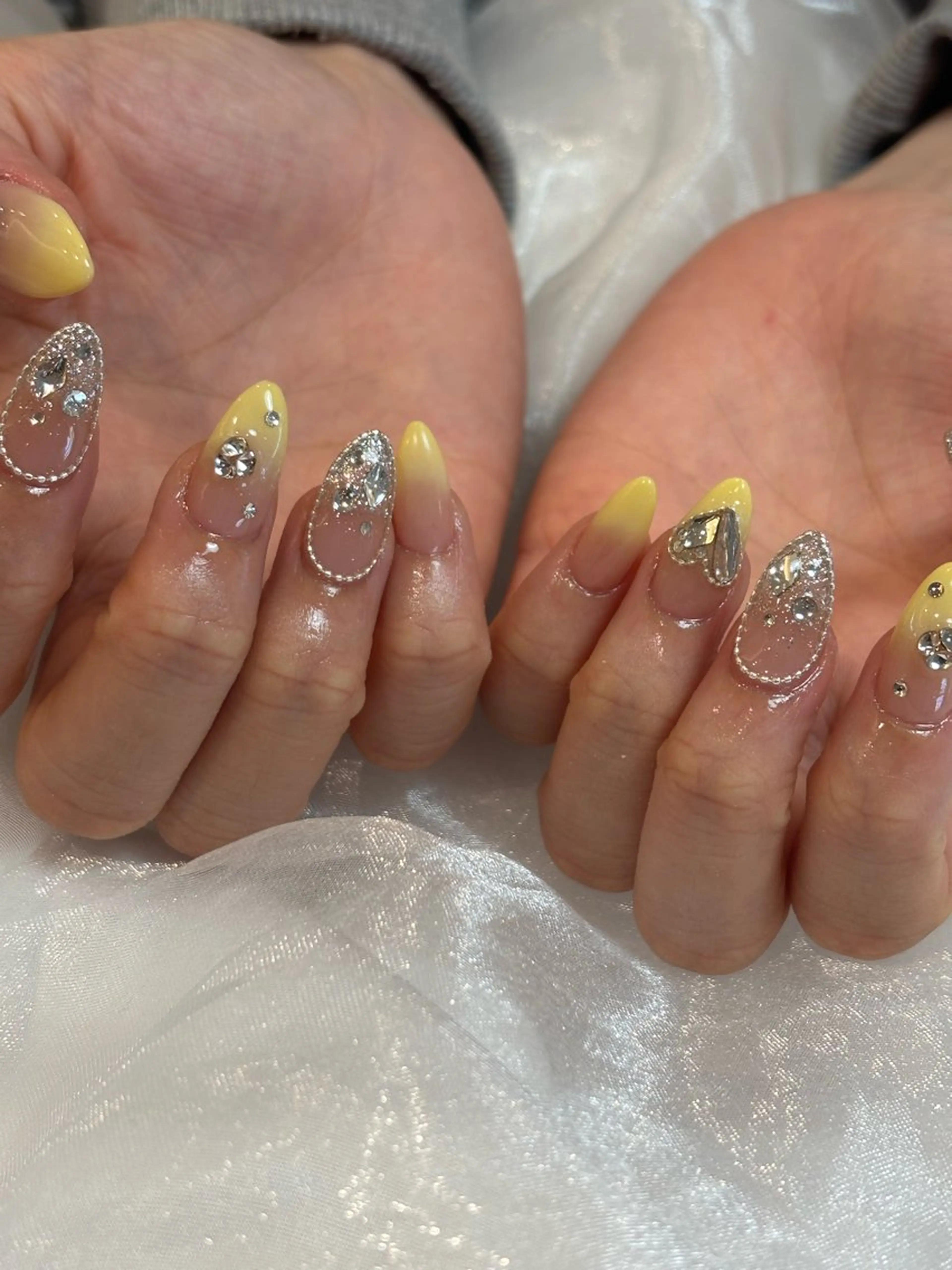 ネイル ハート ハンドネイル tote. airiのネイルデザイン