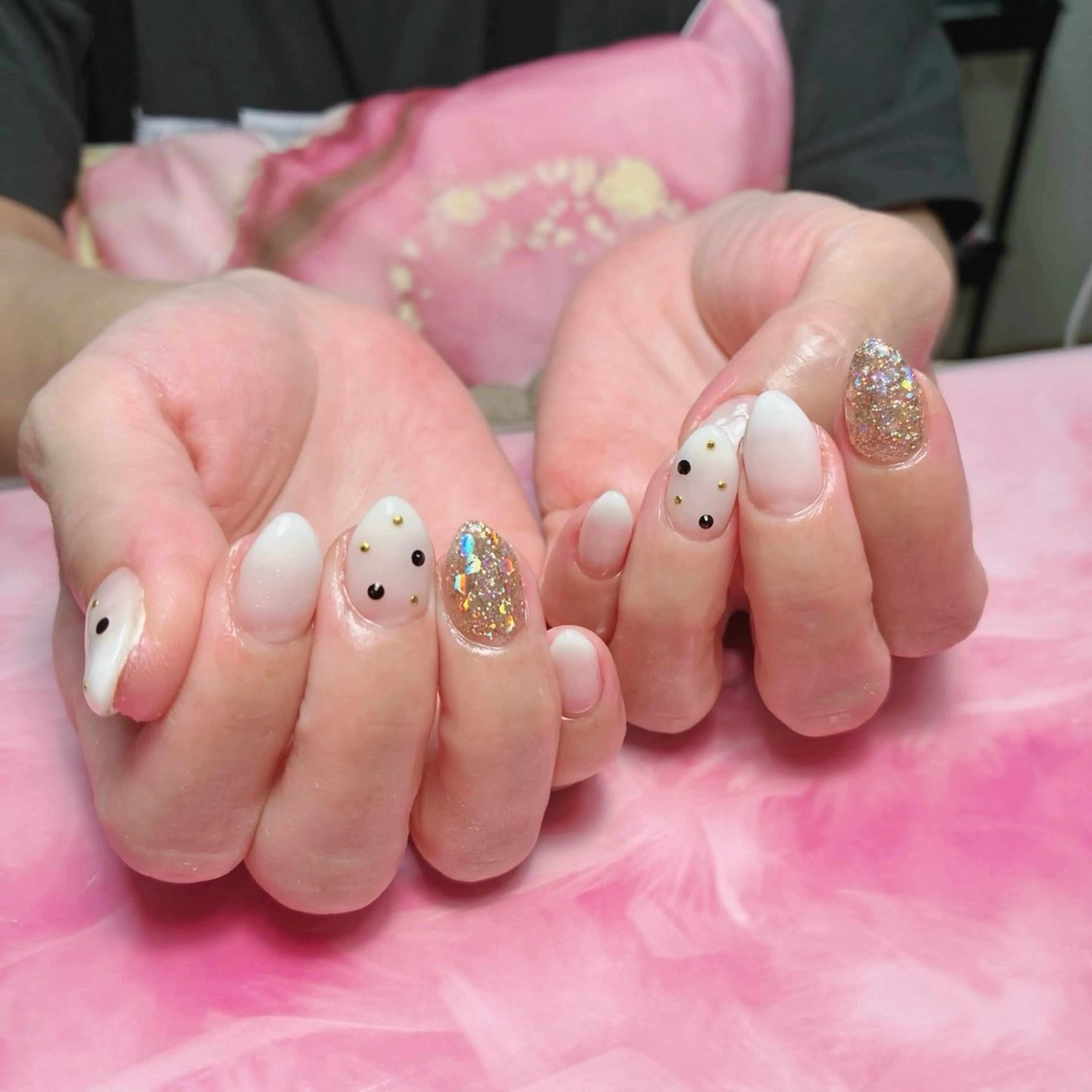 ミディアム hs nail salonのネイルデザイン