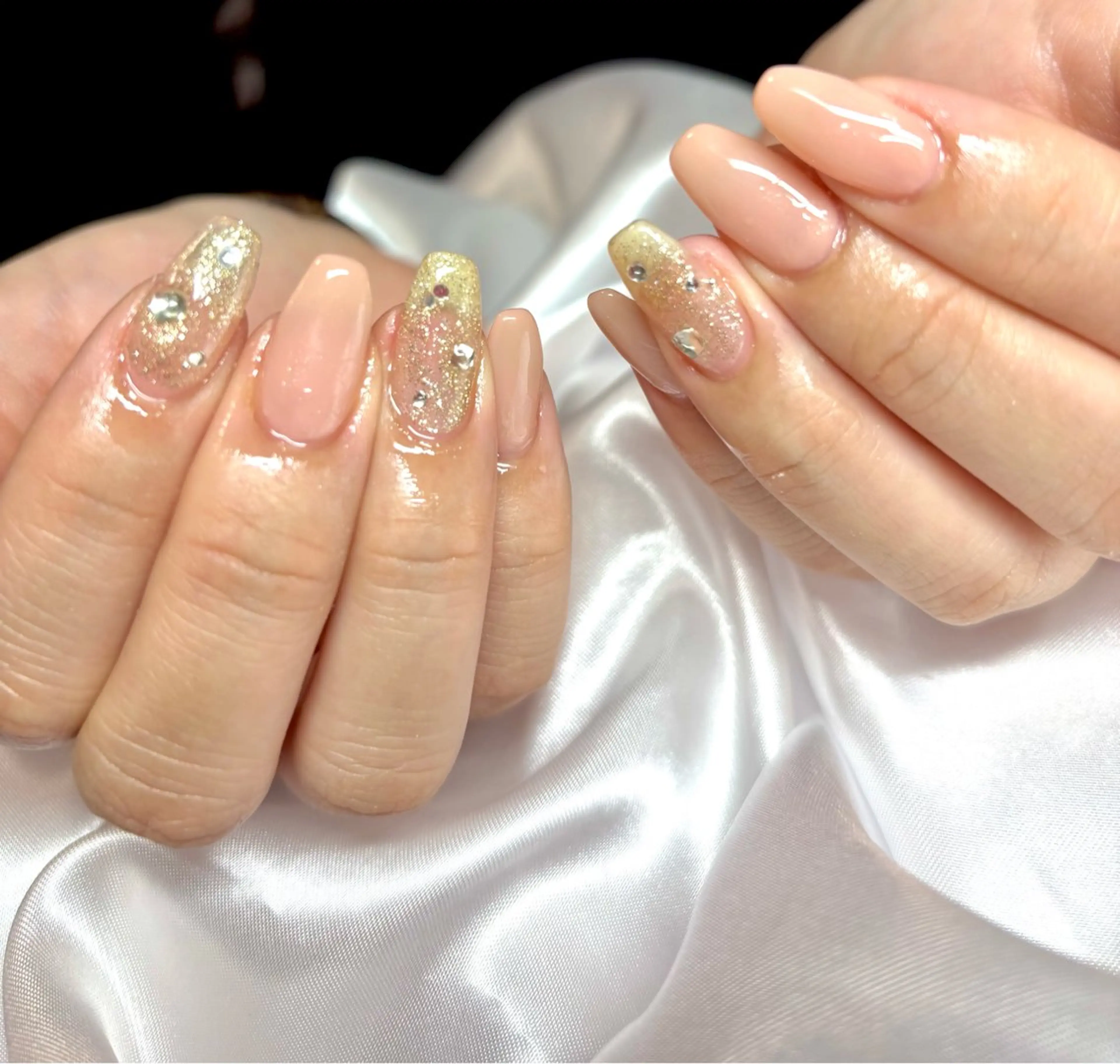 ミディアム LOVEnail tomoのネイルデザイン