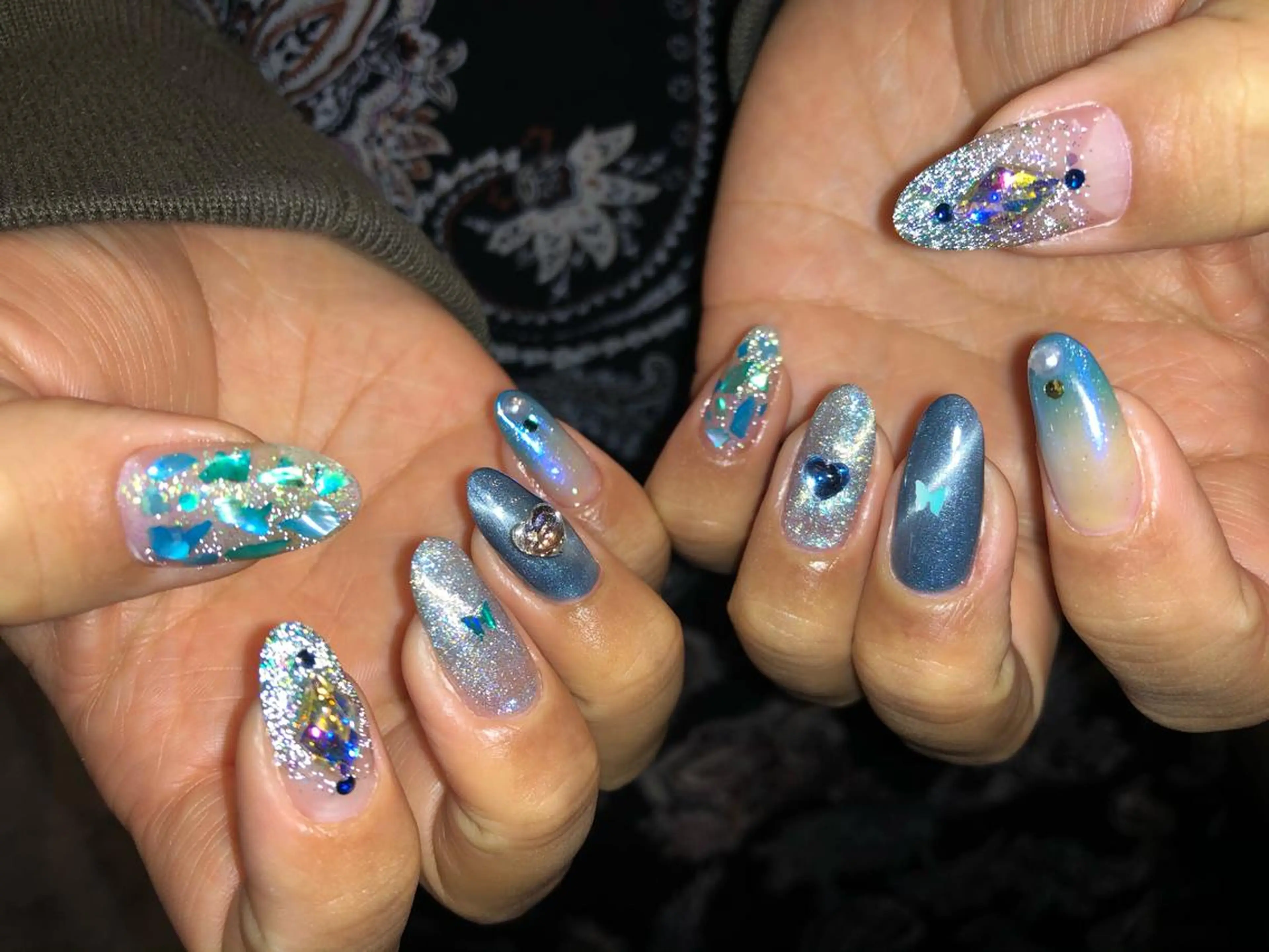 ネイル オーロラネイル ブルー フラッシュネイル マグネットネイル ハンドネイル パラあり！フィルイン 美フォルムのネイルデザイン