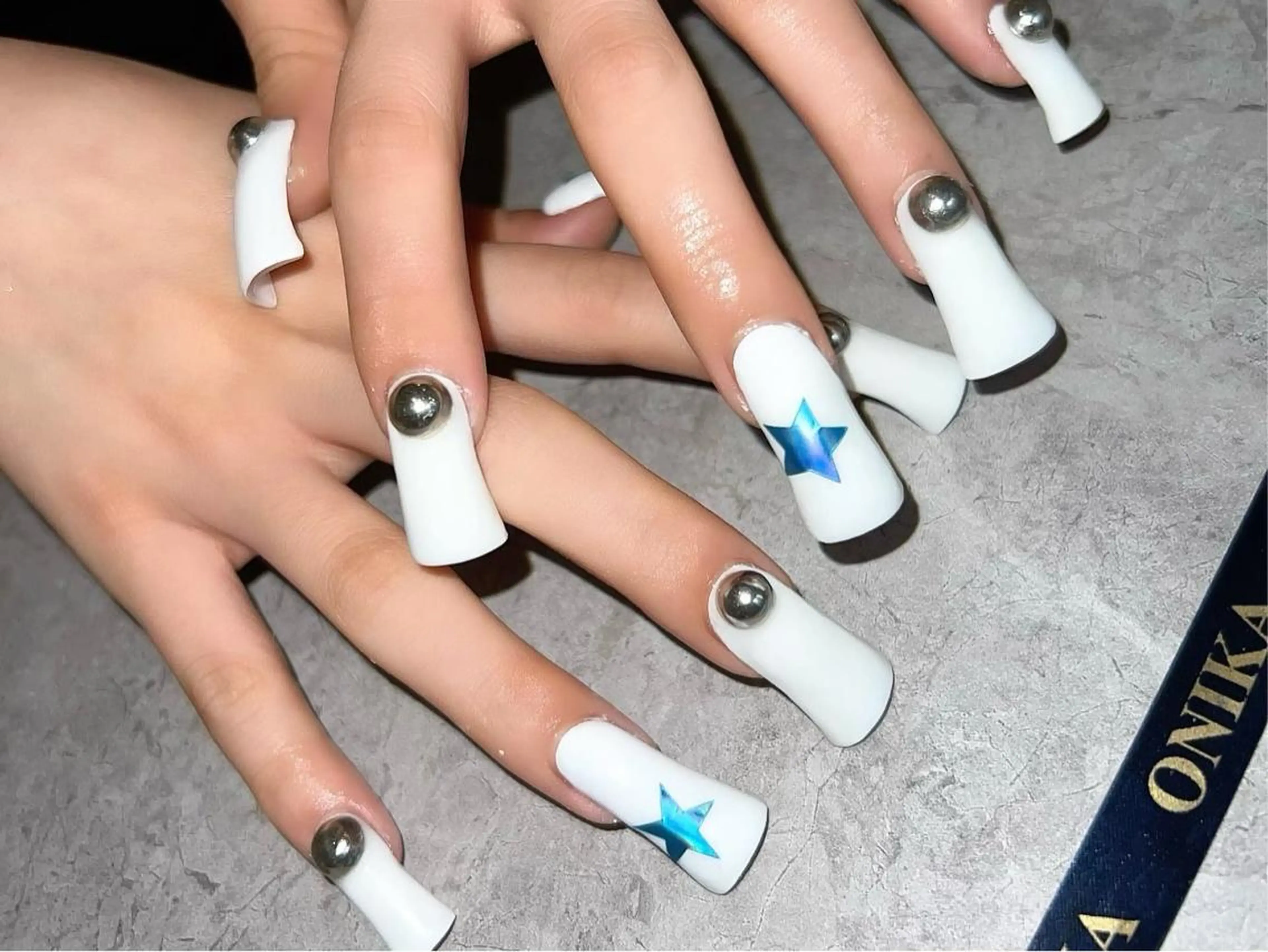 ロング ONIKA Nail 表参道A4徒歩3分のネイルデザイン