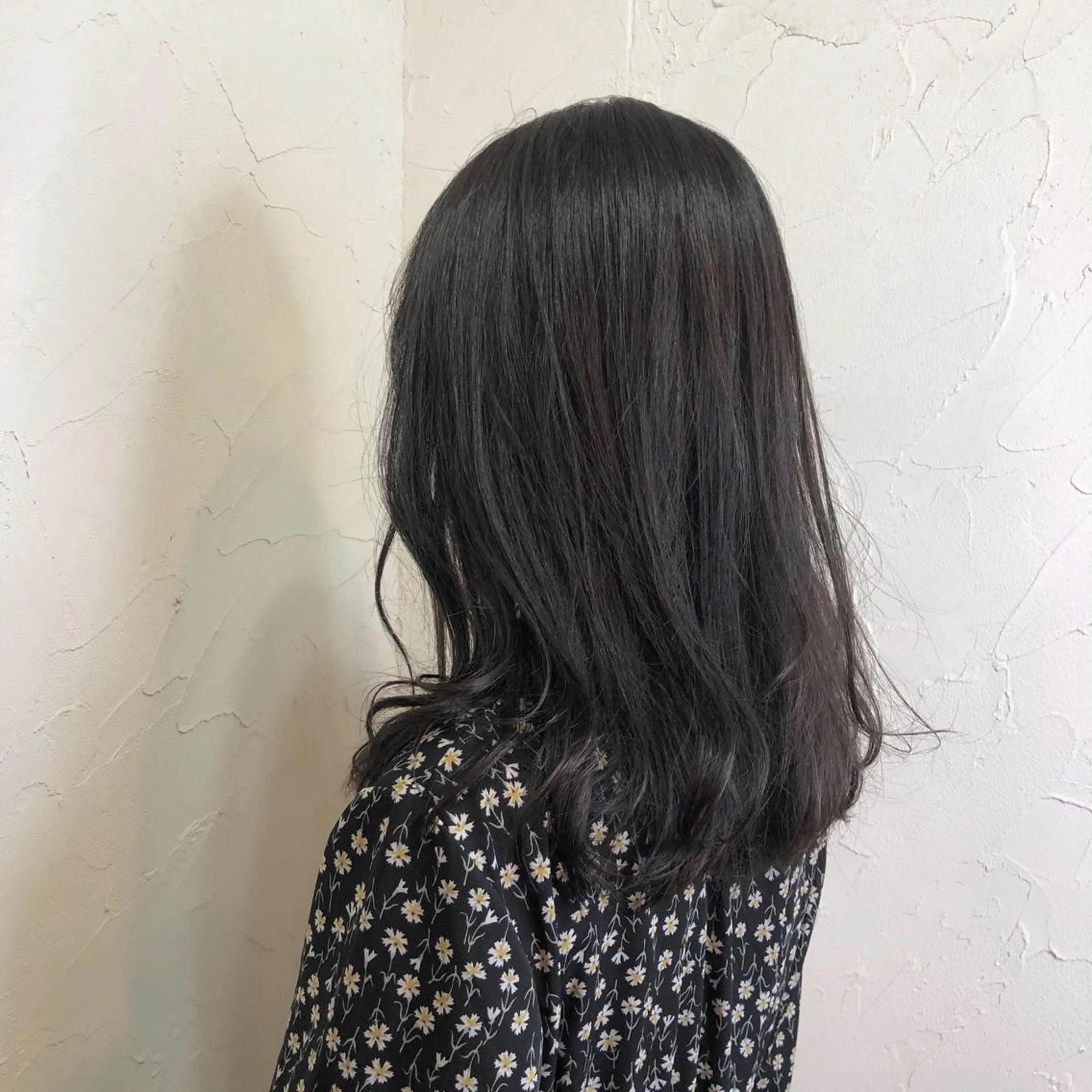 ロング カラー 久力琴音''透明感 カラー''アレンジのヘアスタイル