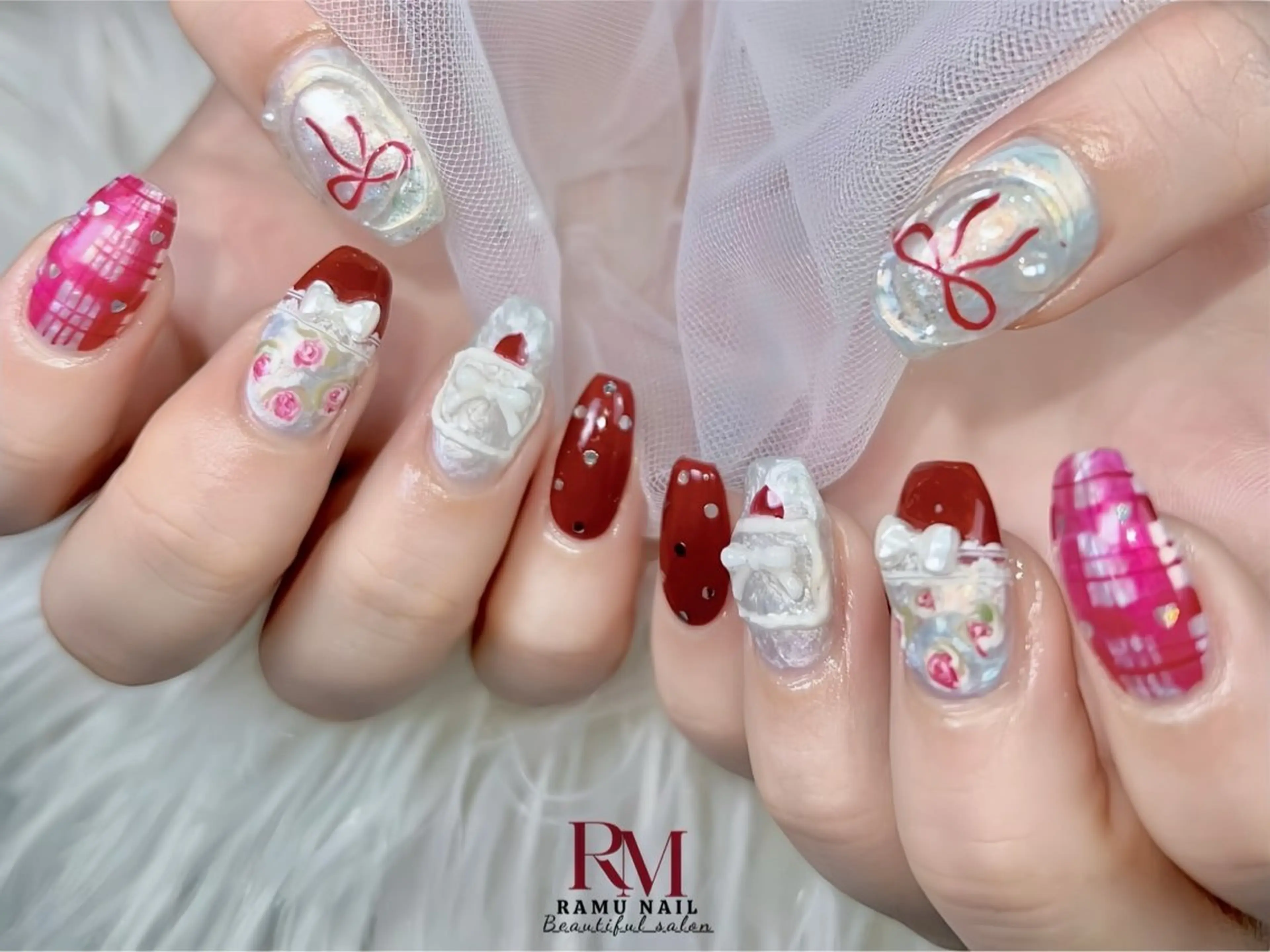 ネイル キラキラネイル マグネットネイル ミラーネイル ピンク 春ネイル ハンドネイル RAMU Nail 恵比寿店のネイルデザイン